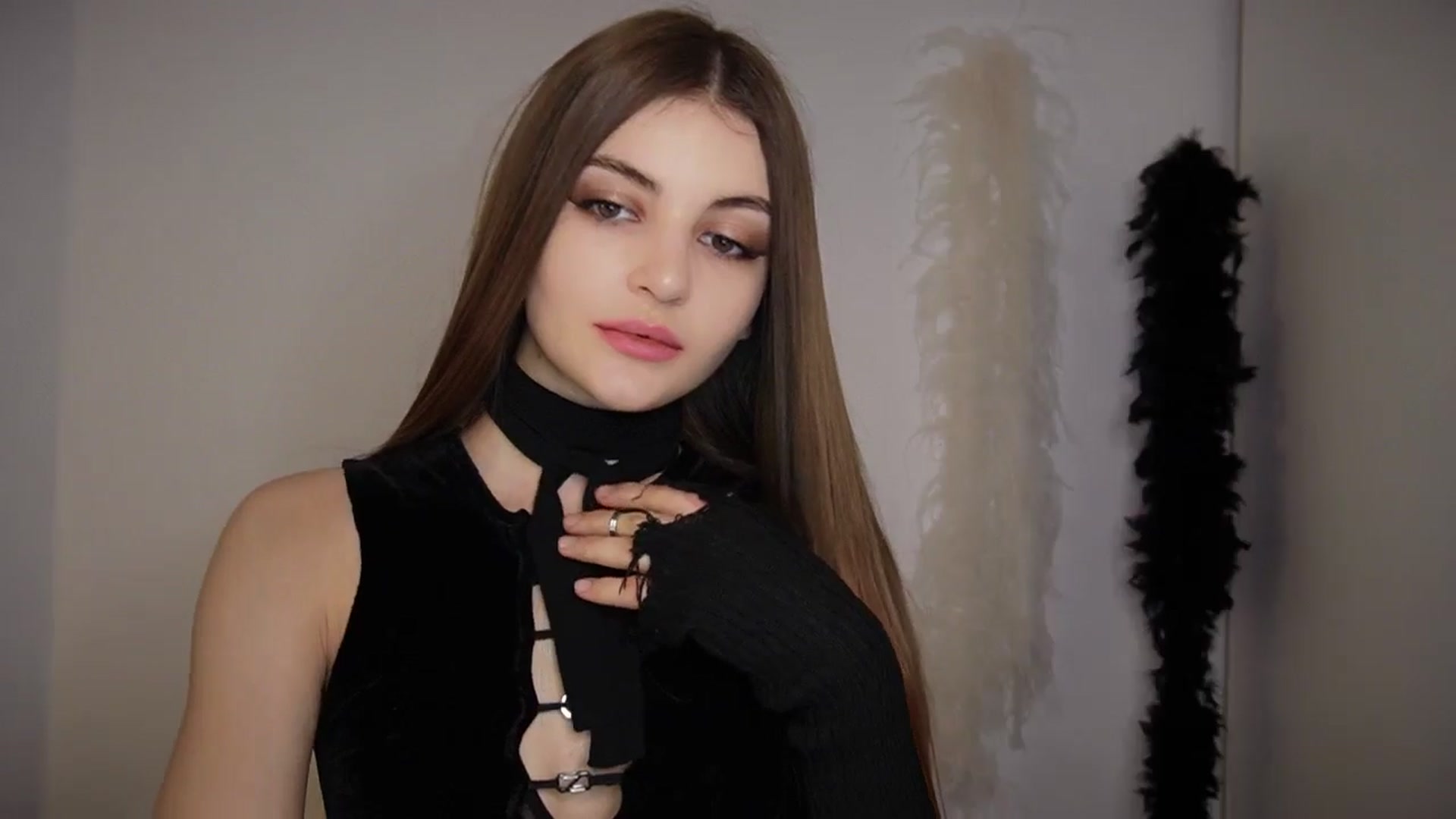 Gallery image thumbnail from HelelGretta's myfreecams stream on, 02/16/2026, 21:22 image 3 of 20