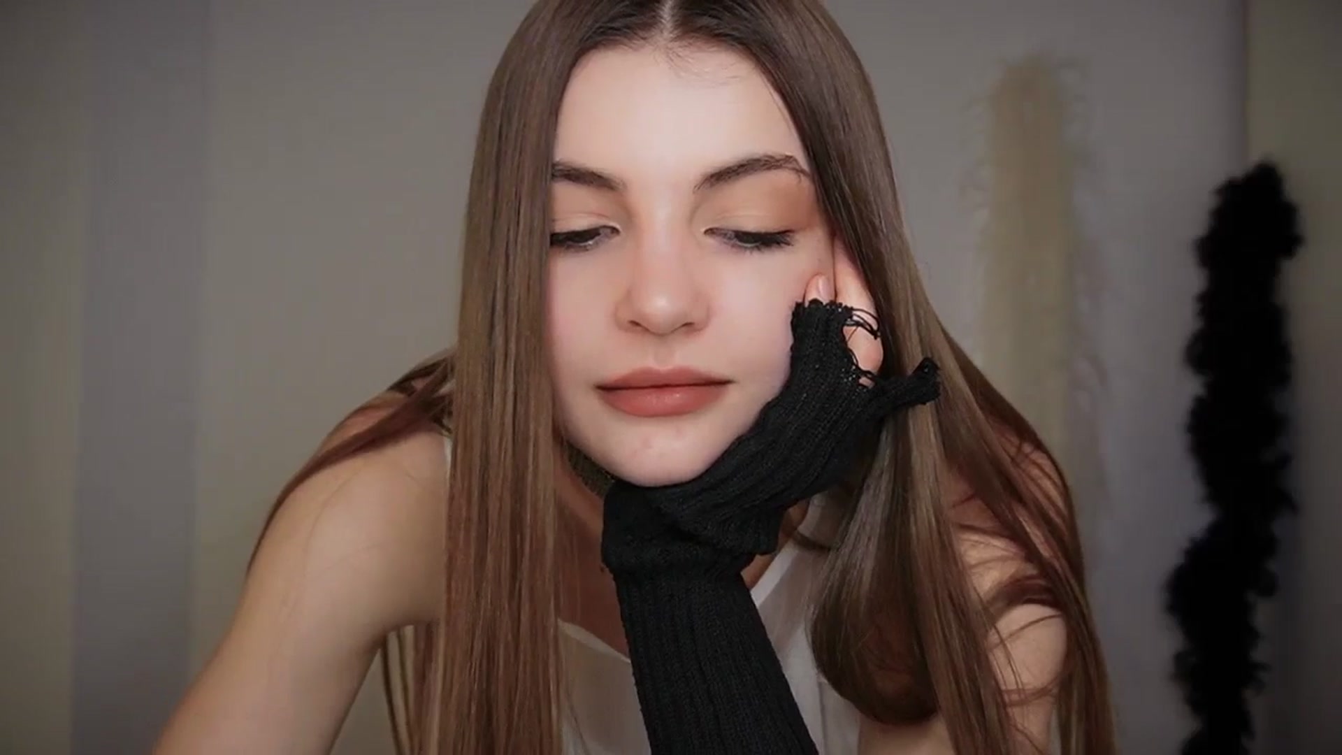 Gallery image thumbnail from HelelGretta's myfreecams stream on, 03/09/2026, 22:39 image 14 of 20