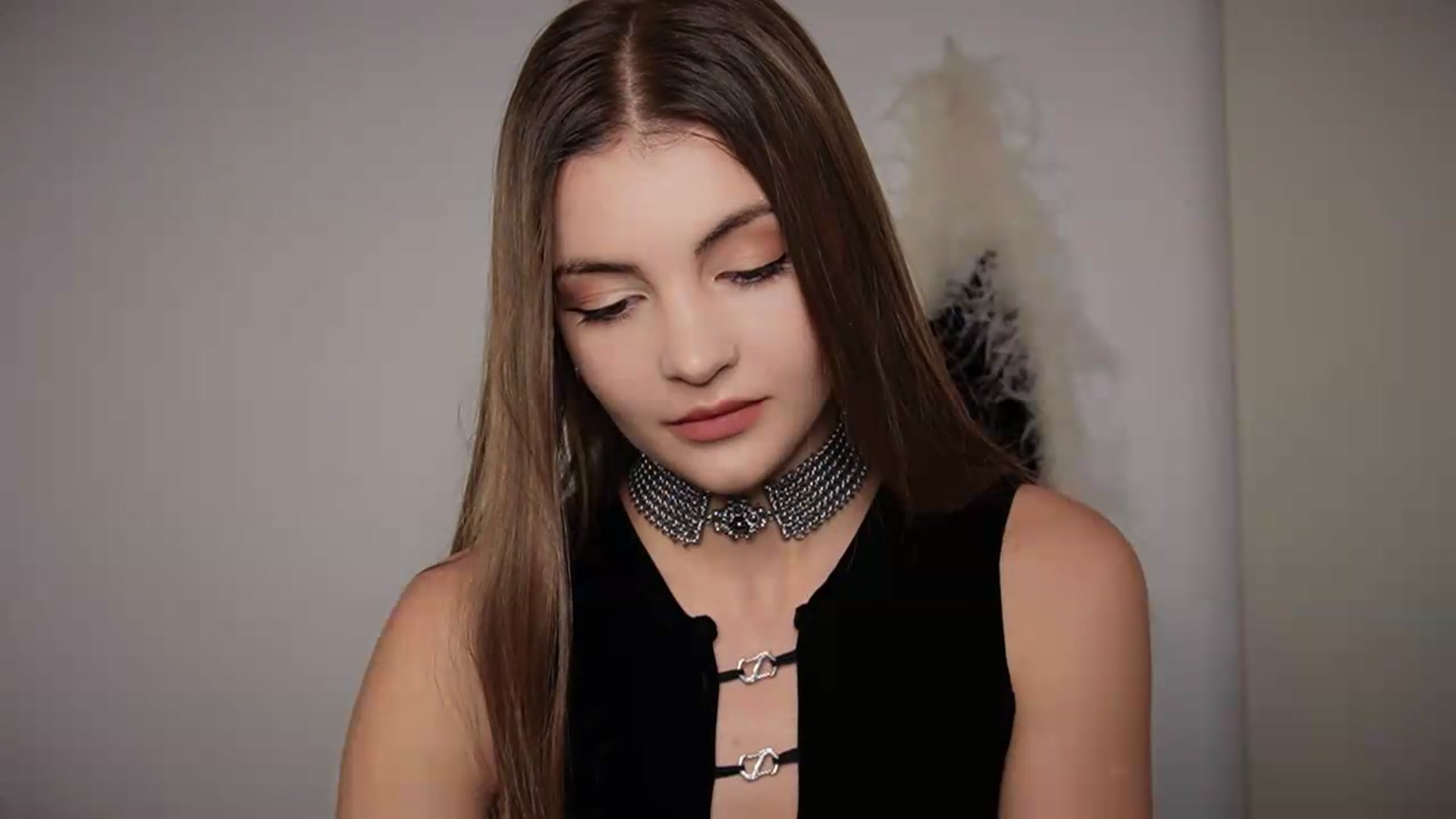 Gallery image thumbnail from HelelGretta's myfreecams stream on, 05/31/2026, 24:56 image 8 of 20