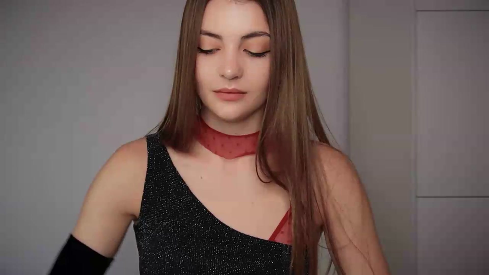 Gallery image thumbnail from HelelGretta's myfreecams stream on, 06/11/2026, 10:40 image 5 of 20