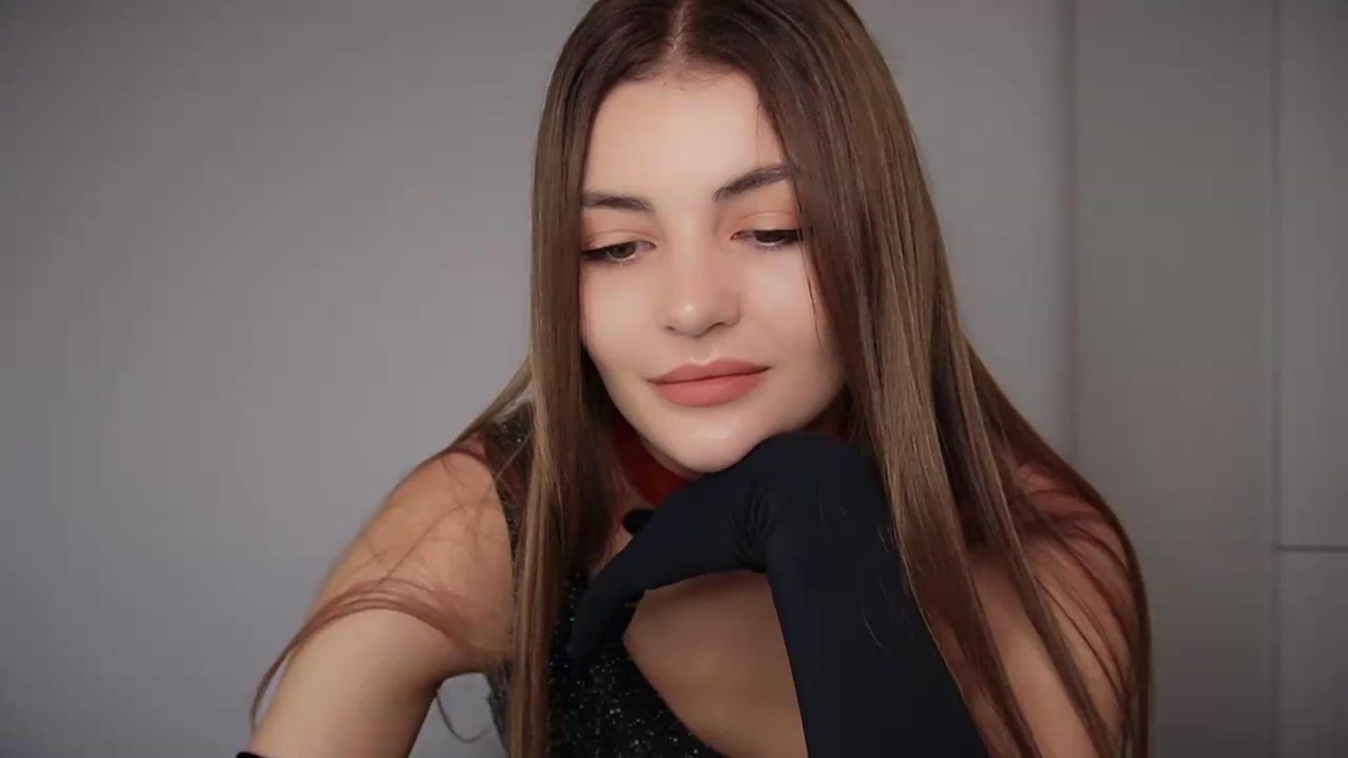 Gallery image thumbnail from HelelGretta's myfreecams stream on, 06/11/2026, 10:40 image 13 of 20