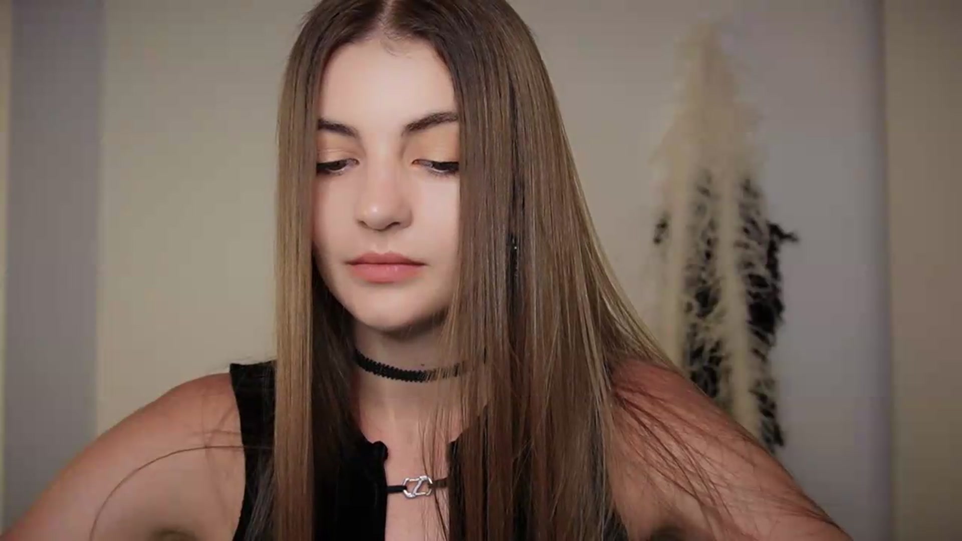 Gallery image thumbnail from HelelGretta's myfreecams stream on, 06/30/2026, 23:28 image 17 of 20