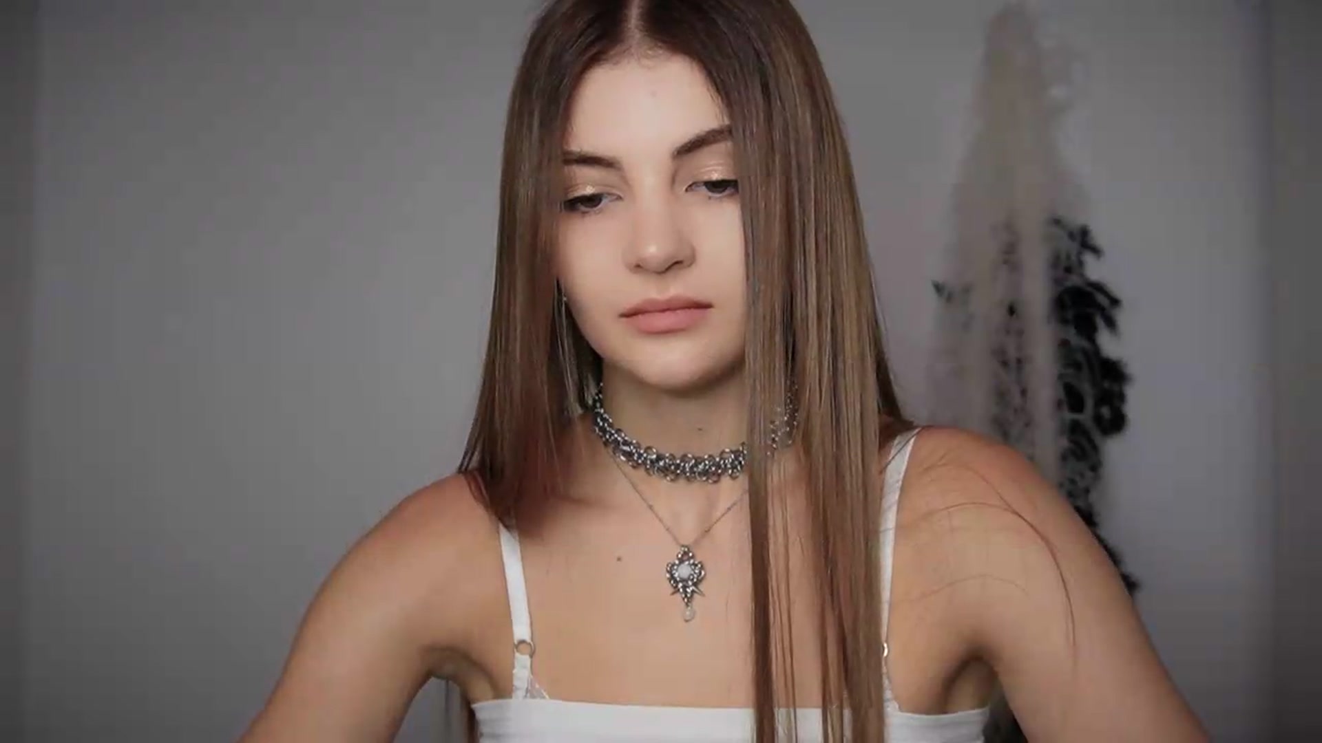 Gallery image thumbnail from HelelGretta's myfreecams stream on, 07/27/2026, 15:25 image 18 of 20