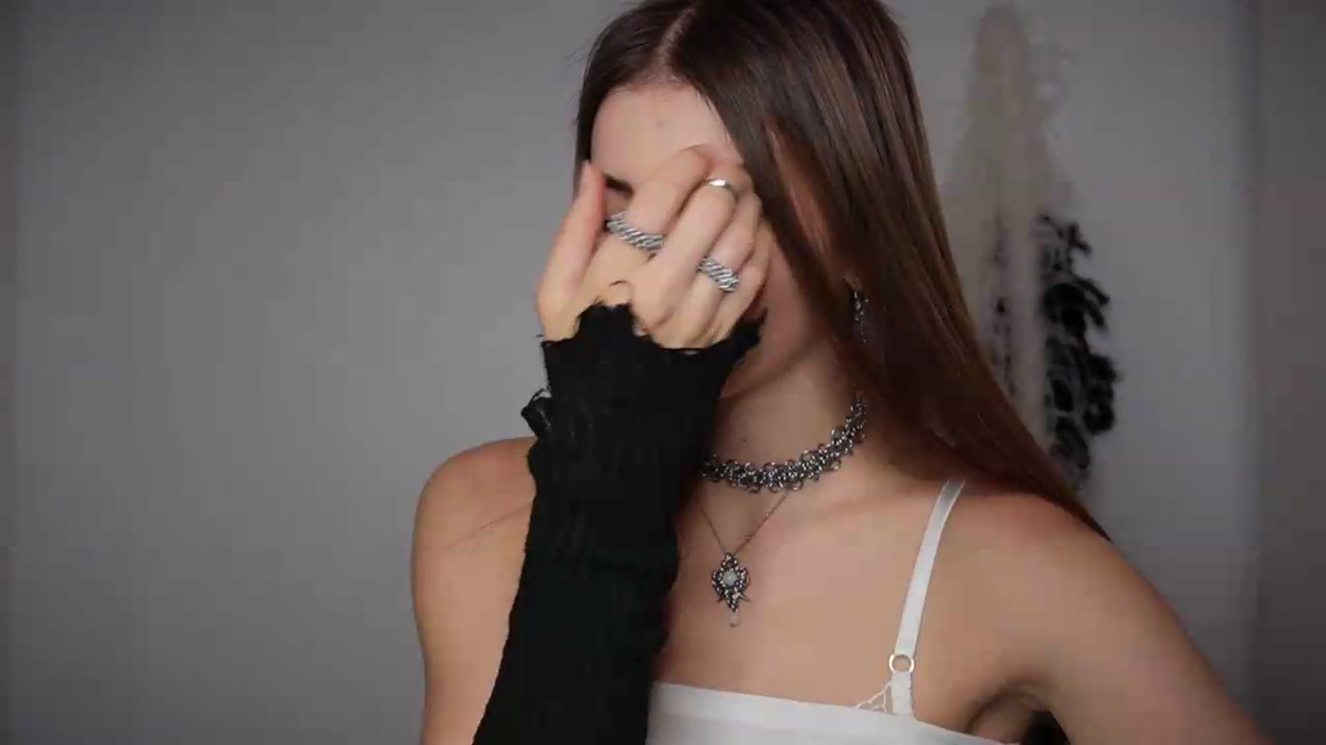 Gallery image thumbnail from HelelGretta's myfreecams stream on, 07/27/2026, 20:08 image 11 of 20