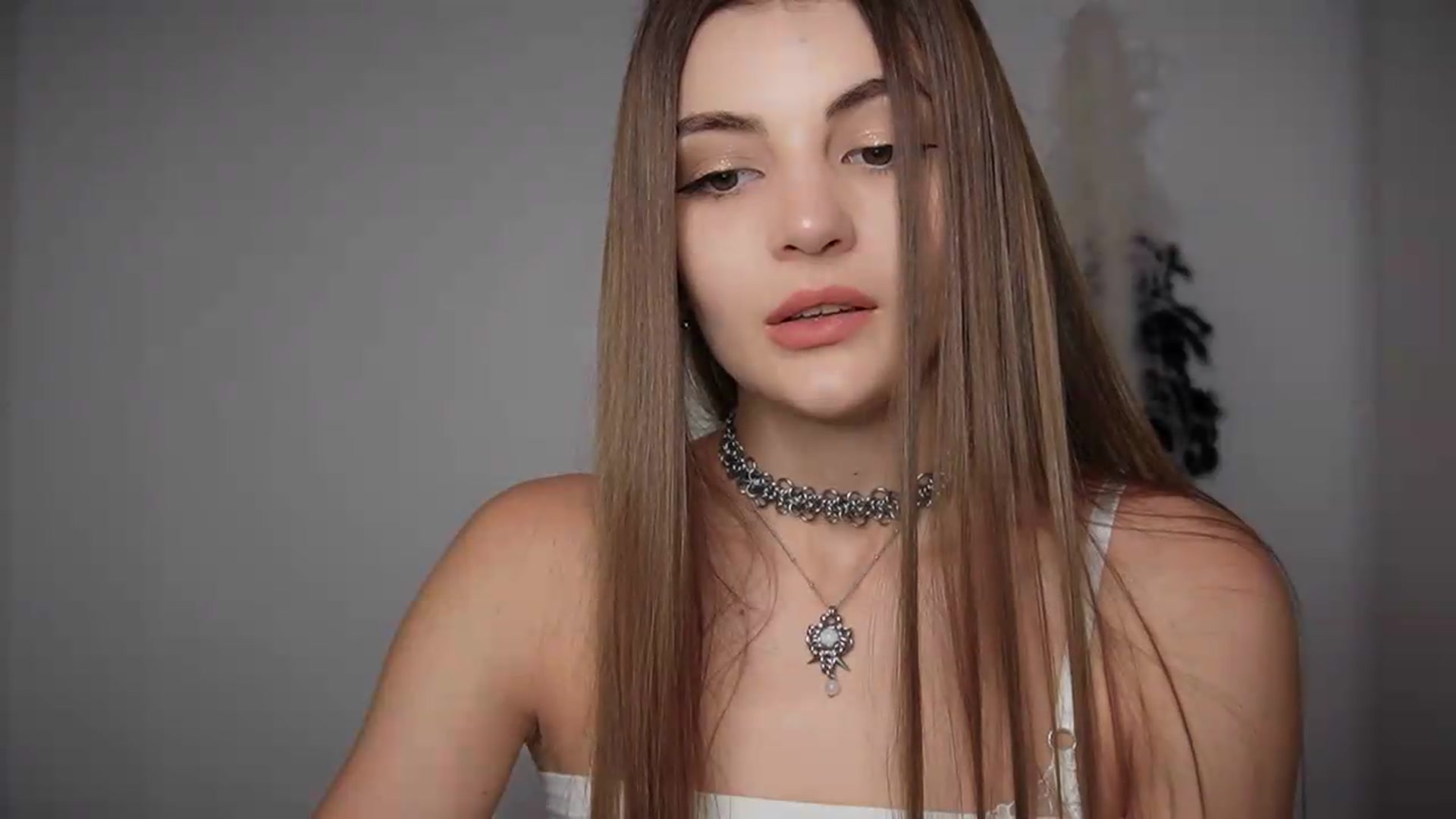 Gallery image thumbnail from HelelGretta's myfreecams stream on, 07/27/2026, 20:55 image 9 of 20