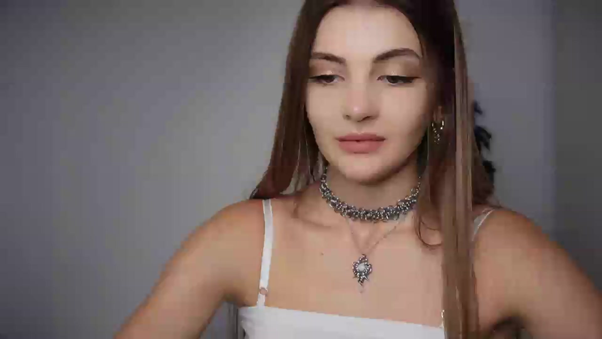Gallery image thumbnail from HelelGretta's myfreecams stream on, 07/27/2026, 22:12 image 1 of 20