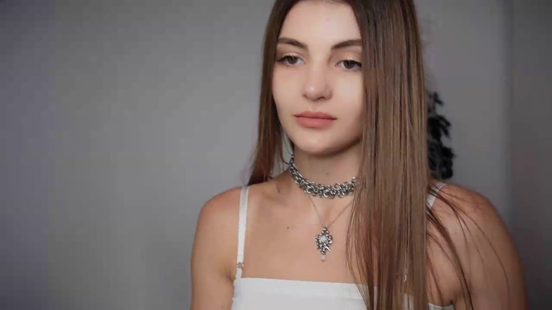 Gallery image thumbnail from HelelGretta's myfreecams stream on, 07/27/2026, 22:12 image 16 of 20