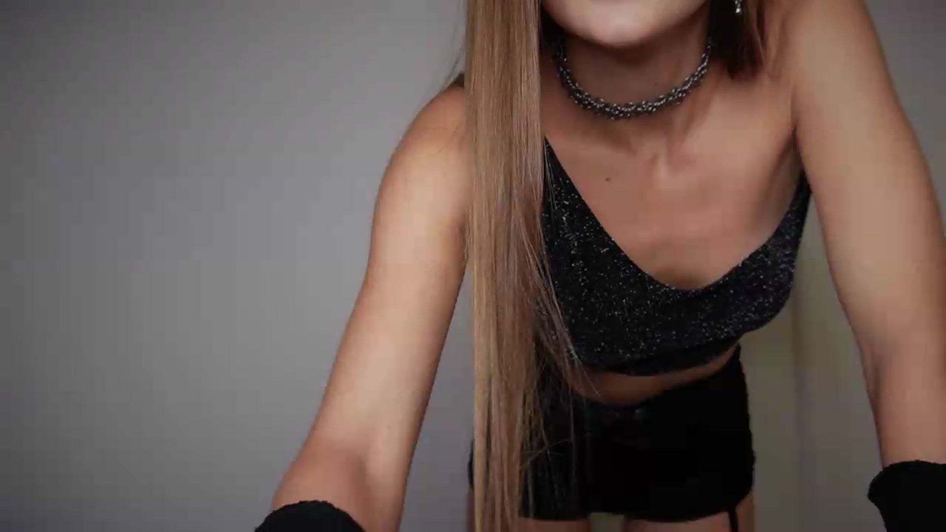 Gallery image thumbnail from HelelGretta's myfreecams stream on, 07/30/2026, 23:11 image 12 of 20