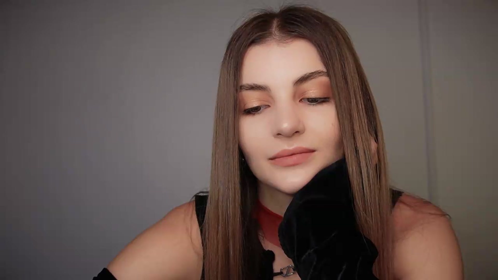 Gallery image thumbnail from HelelGretta's myfreecams stream on, 08/01/2026, 24:18 image 11 of 20