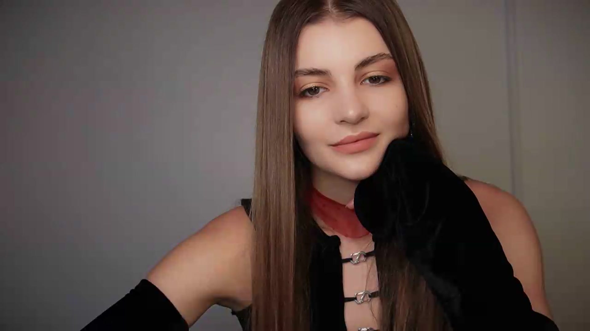 Gallery image thumbnail from HelelGretta's myfreecams stream on, 08/01/2026, 24:18 image 16 of 20