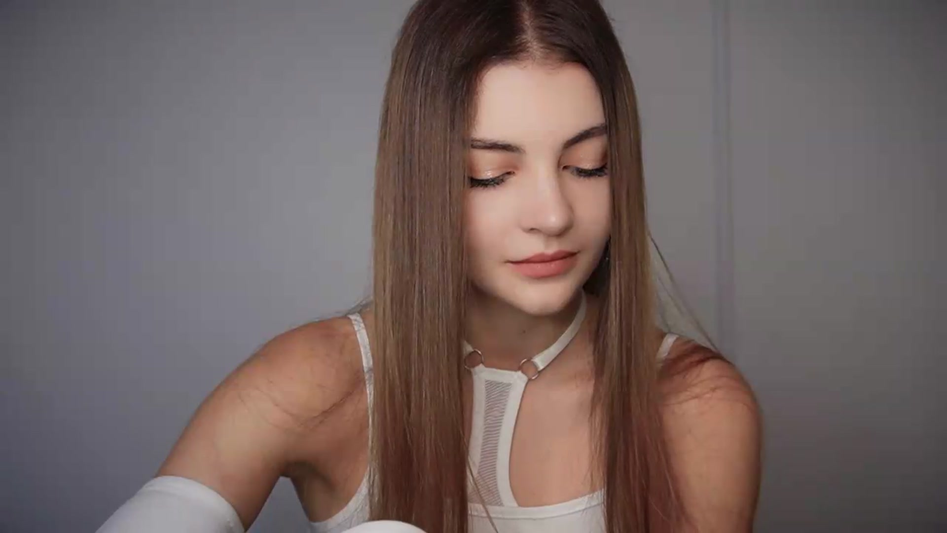 Gallery image thumbnail from HelelGretta's myfreecams stream on, 08/04/2026, 13:11 image 12 of 20