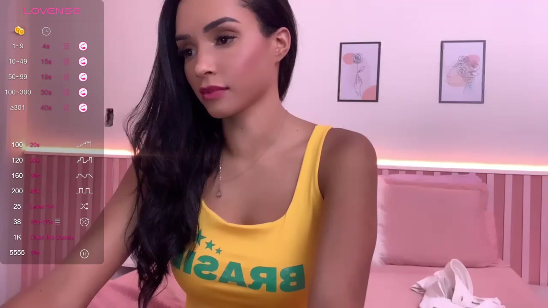 Gallery image thumbnail from Helen9g38's myfreecams stream on, 01/29/2024, 20:04 image 14 of 20