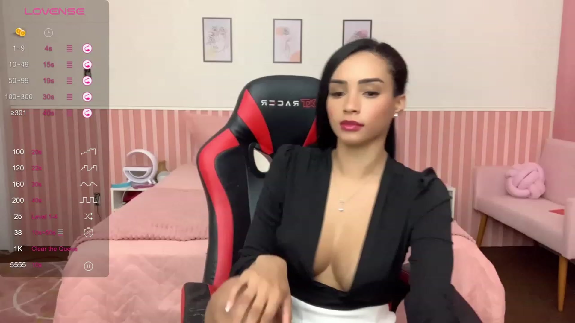 Gallery image thumbnail from Helen9g38's myfreecams stream on, 02/02/2024, 16:36 image 13 of 20