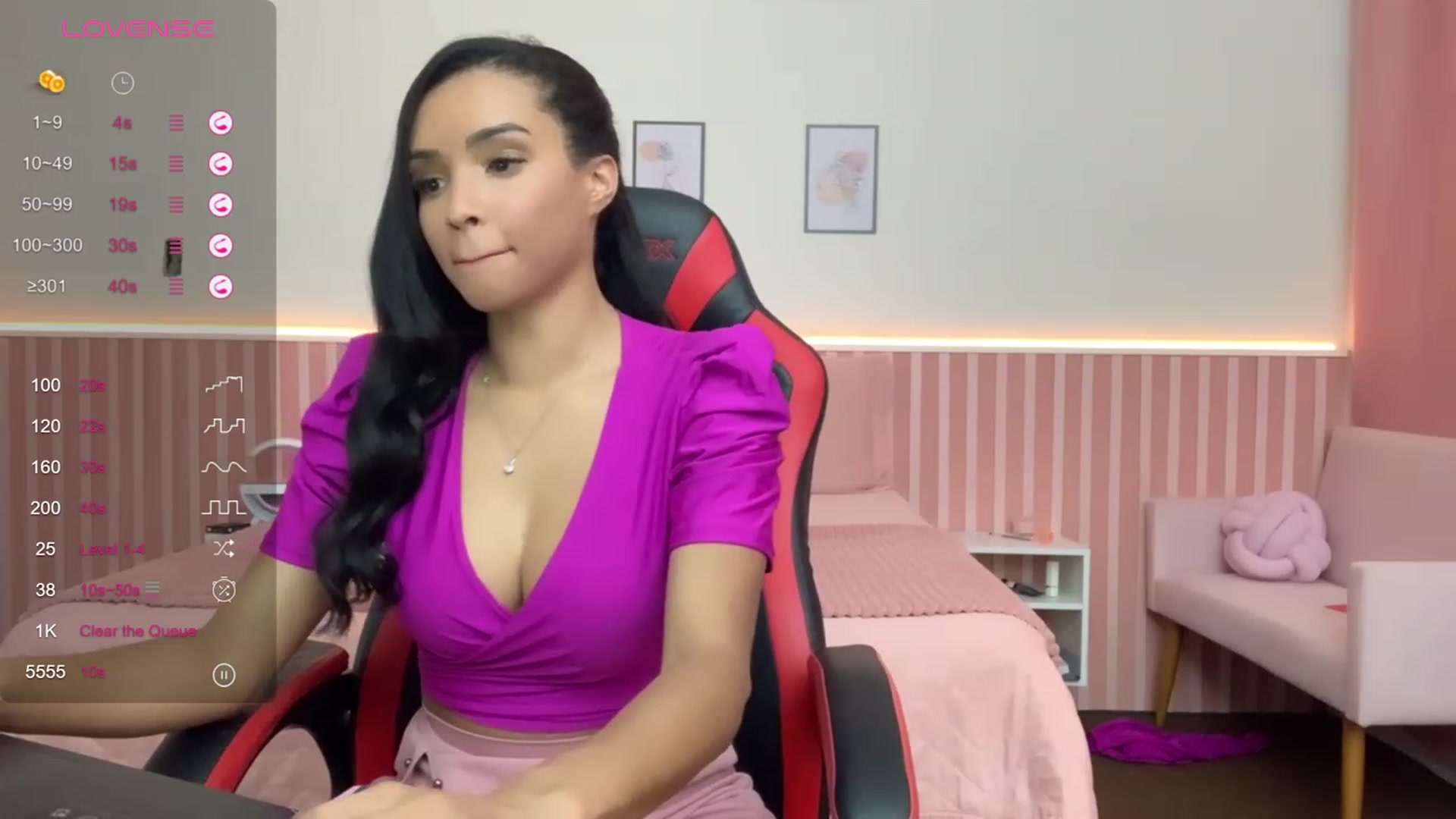 Gallery image thumbnail from Helen9g38's myfreecams stream on, 02/06/2024, 17:18 image 13 of 20