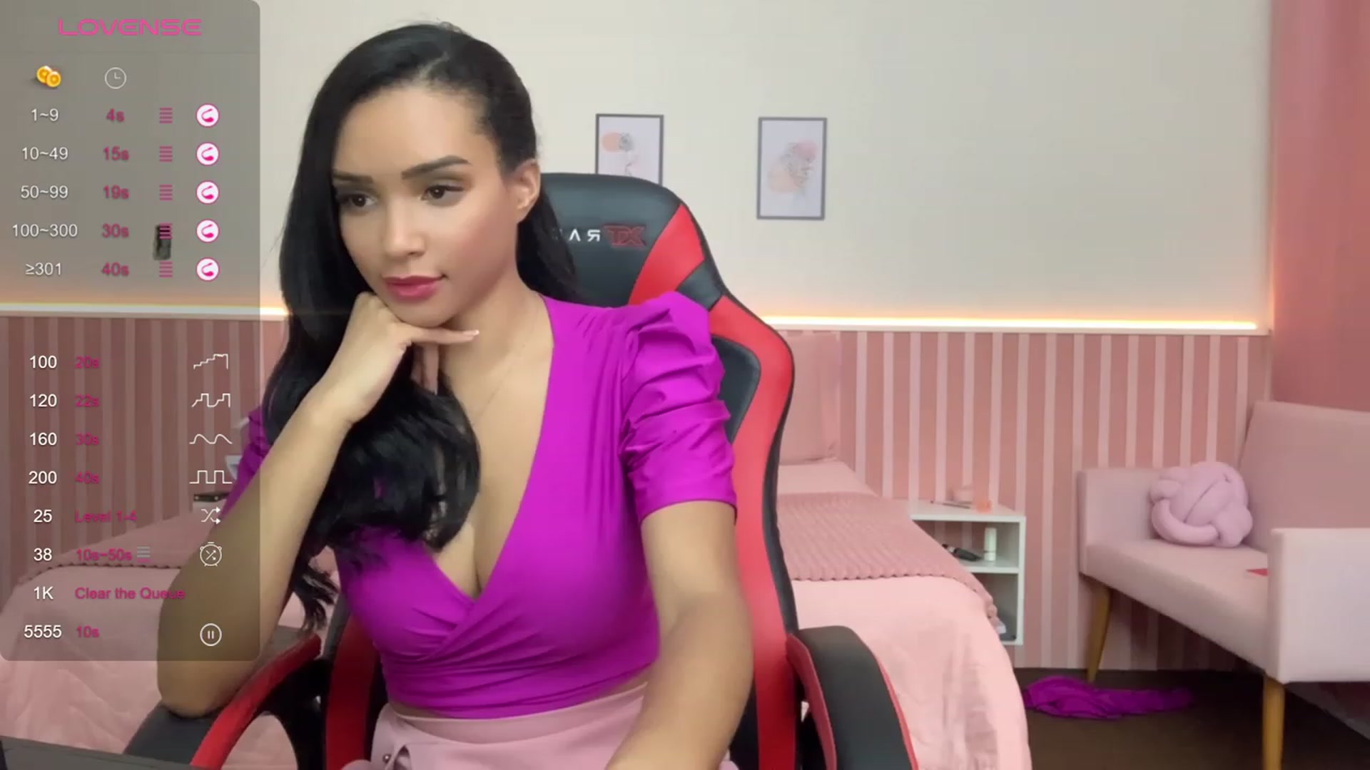 Gallery image thumbnail from Helen9g38's myfreecams stream on, 02/06/2024, 17:18 image 7 of 20