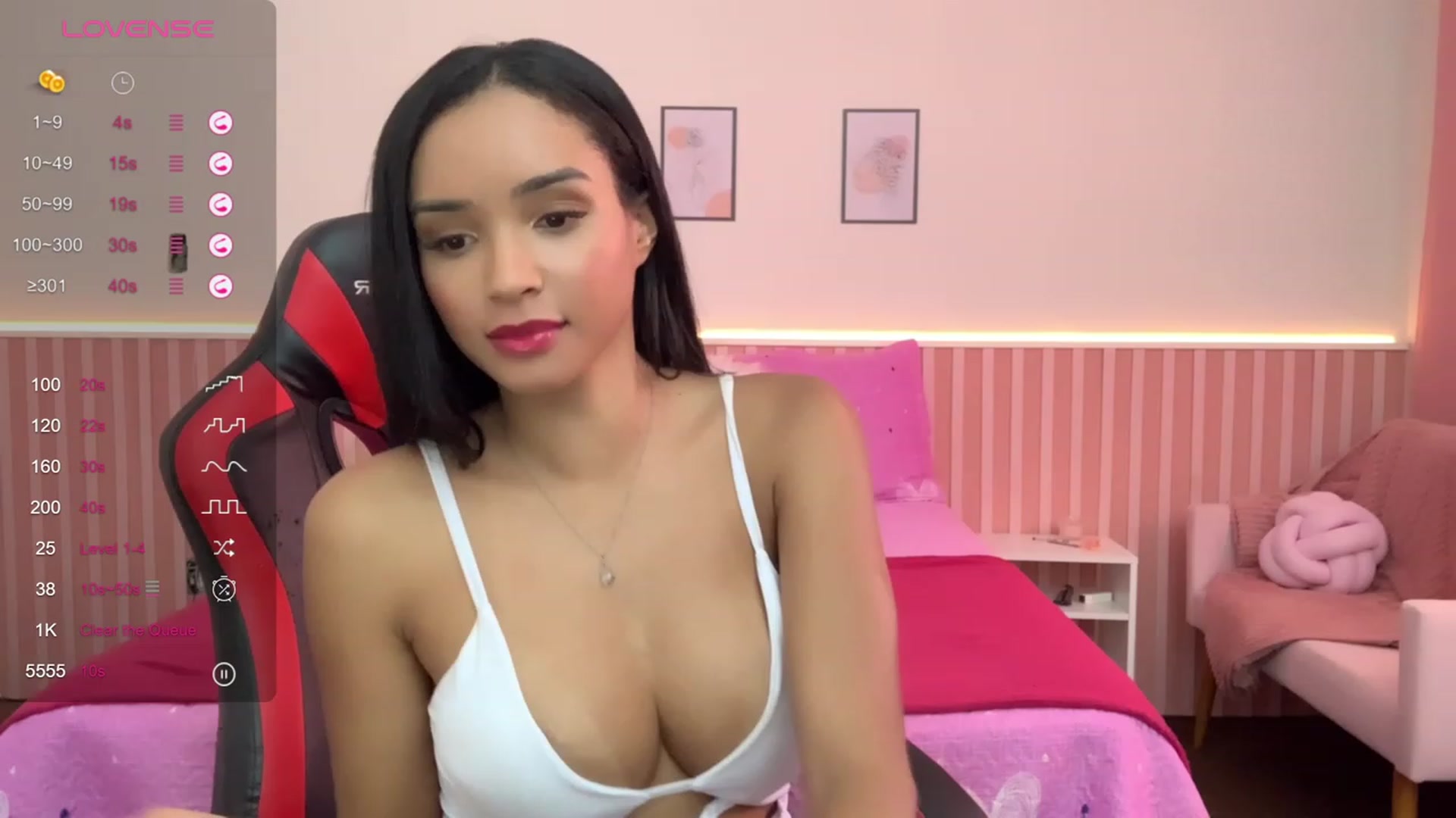 Gallery image thumbnail from Helen9g38's myfreecams stream on, 02/07/2024, 15:02 image 7 of 20