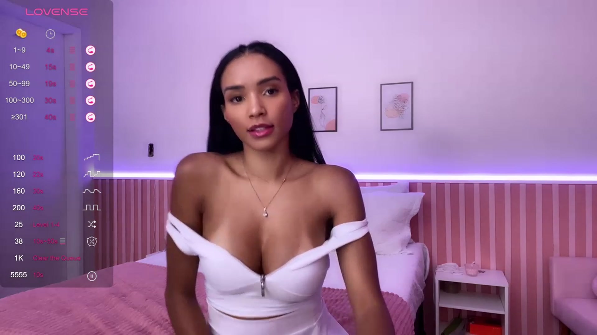 Gallery image thumbnail from Helen9g38's myfreecams stream on, 02/24/2024, 15:32 image 15 of 20