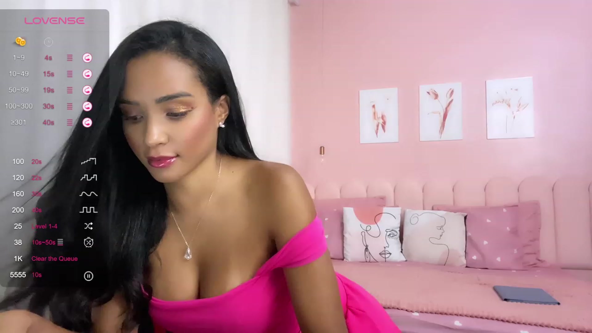 Gallery image thumbnail from Helen9g38's myfreecams stream on, 03/07/2024, 17:44 image 7 of 20