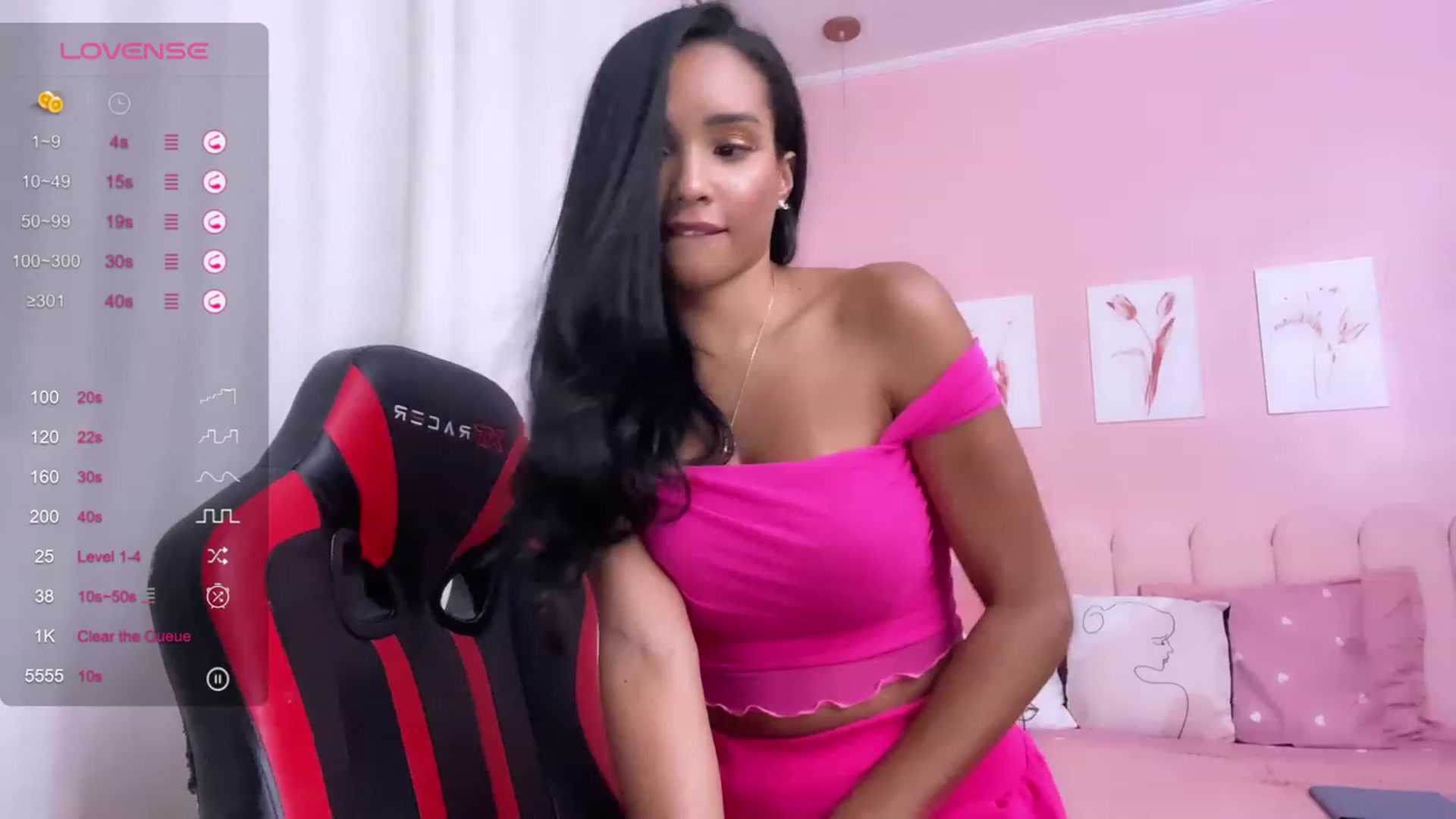 Gallery image thumbnail from Helen9g38's myfreecams stream on, 03/07/2024, 23:09 image 12 of 20