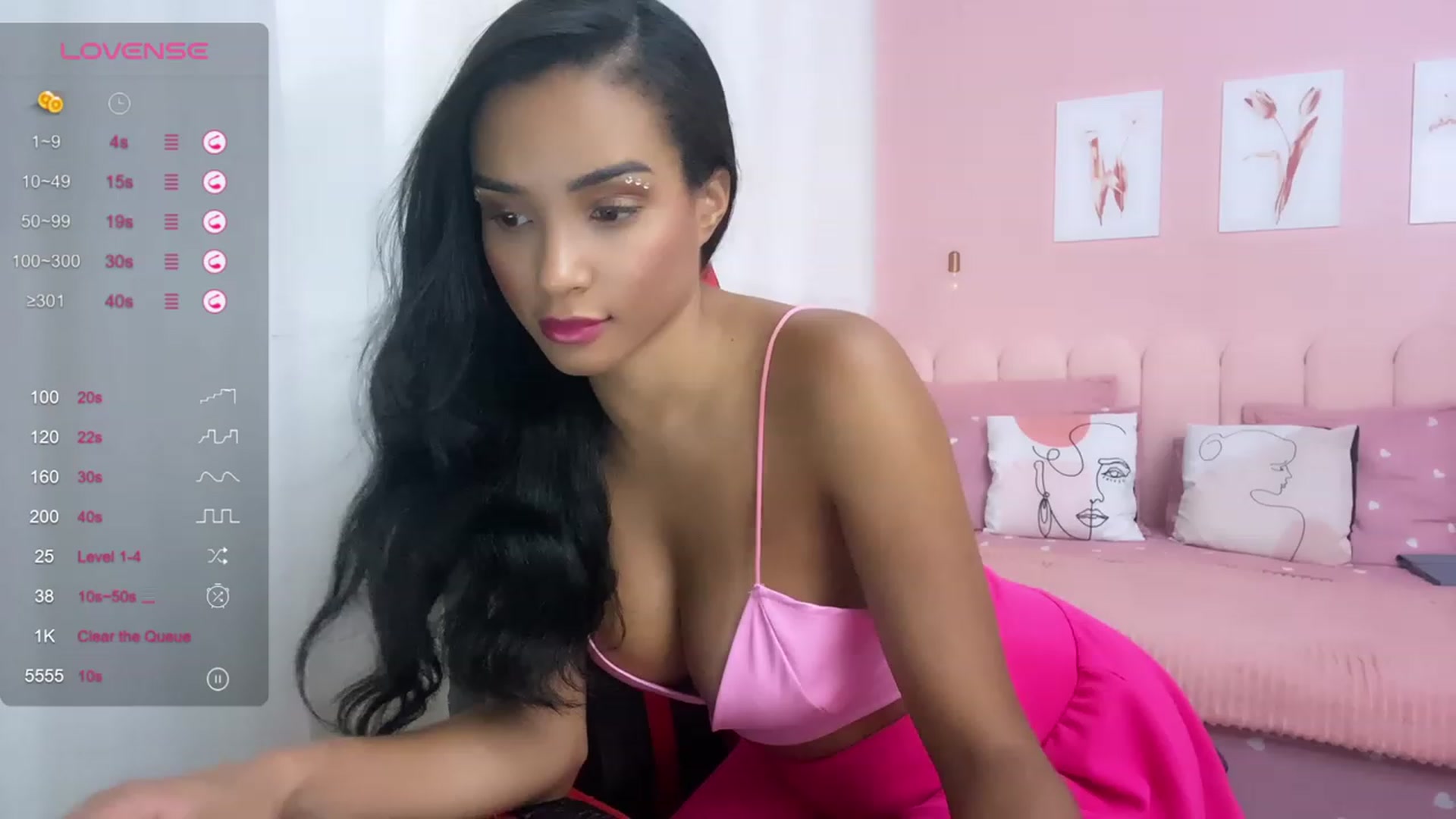 Gallery image thumbnail from Helen9g38's myfreecams stream on, 03/10/2024, 14:41 image 12 of 20