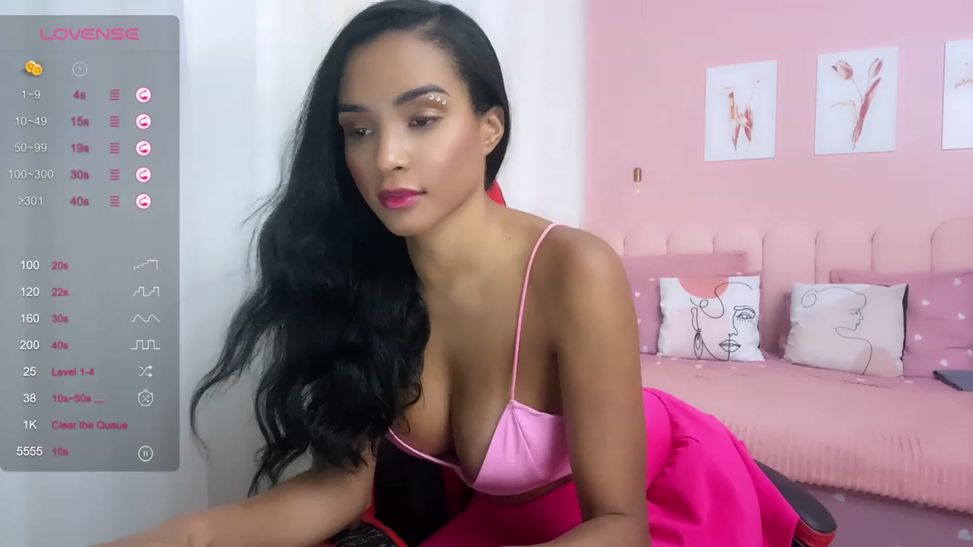 Gallery image thumbnail from Helen9g38's myfreecams stream on, 03/10/2024, 14:41 image 13 of 20