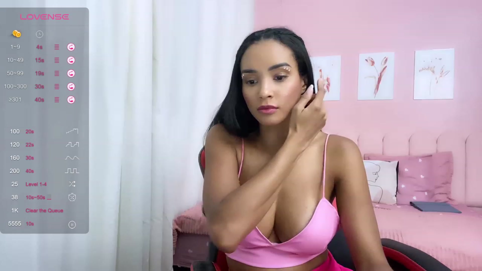 Gallery image thumbnail from Helen9g38's myfreecams stream on, 03/10/2024, 18:07 image 7 of 20