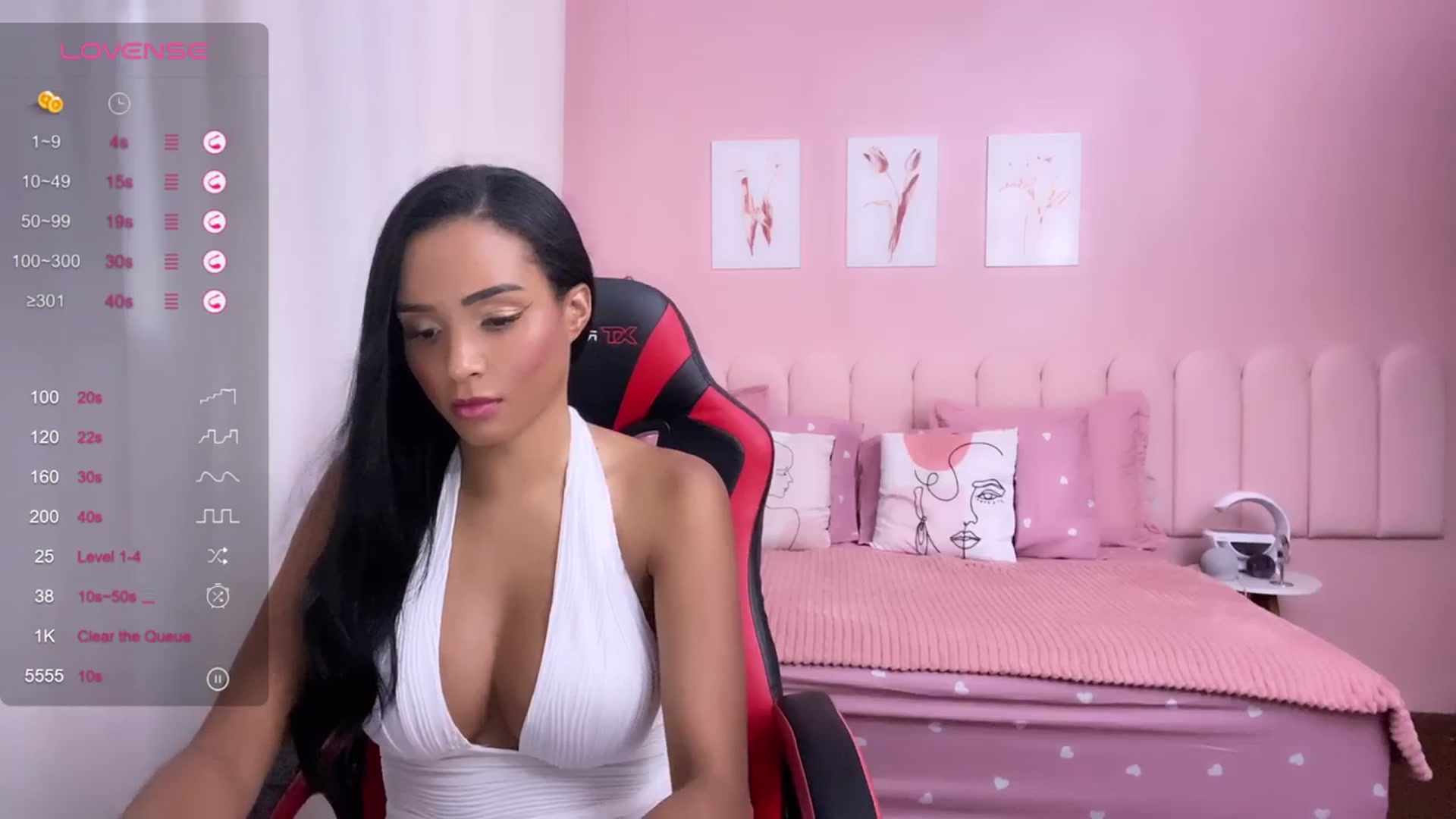Gallery image thumbnail from Helen9g38's myfreecams stream on, 03/18/2024, 19:58 image 14 of 20