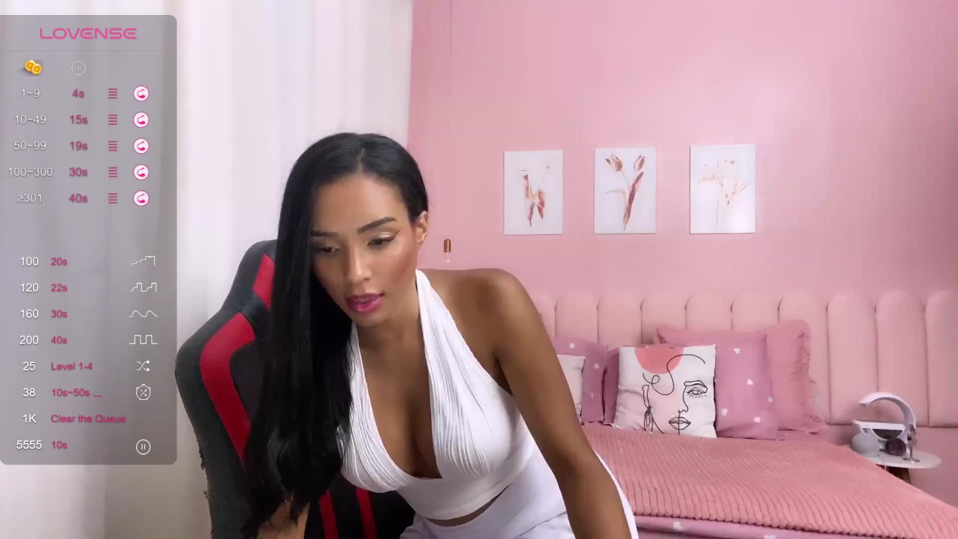 Gallery image thumbnail from Helen9g38's myfreecams stream on, 03/18/2024, 21:43 image 15 of 20