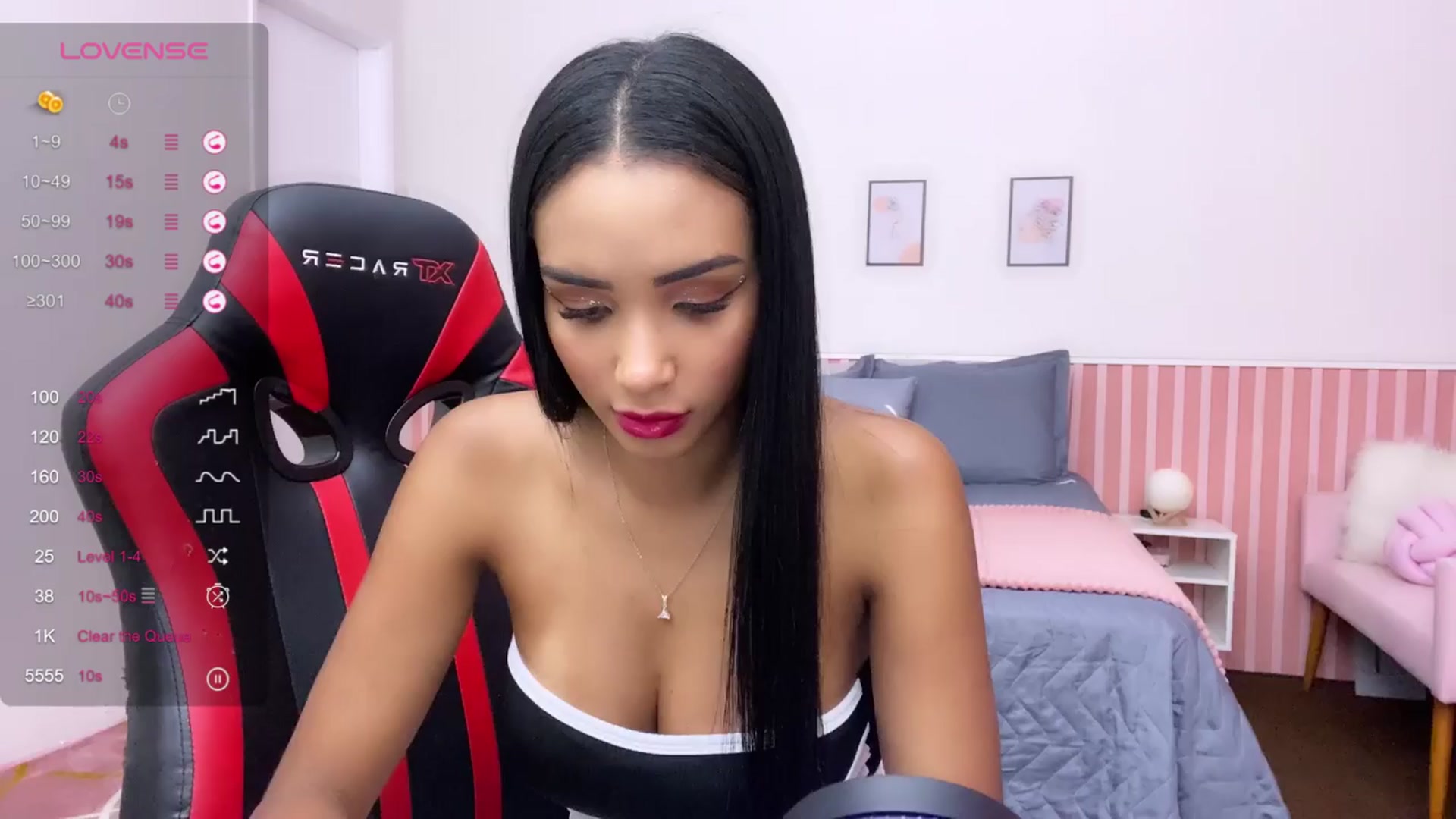Gallery image thumbnail from Helen9g38's myfreecams stream on, 03/23/2024, 17:49 image 7 of 20