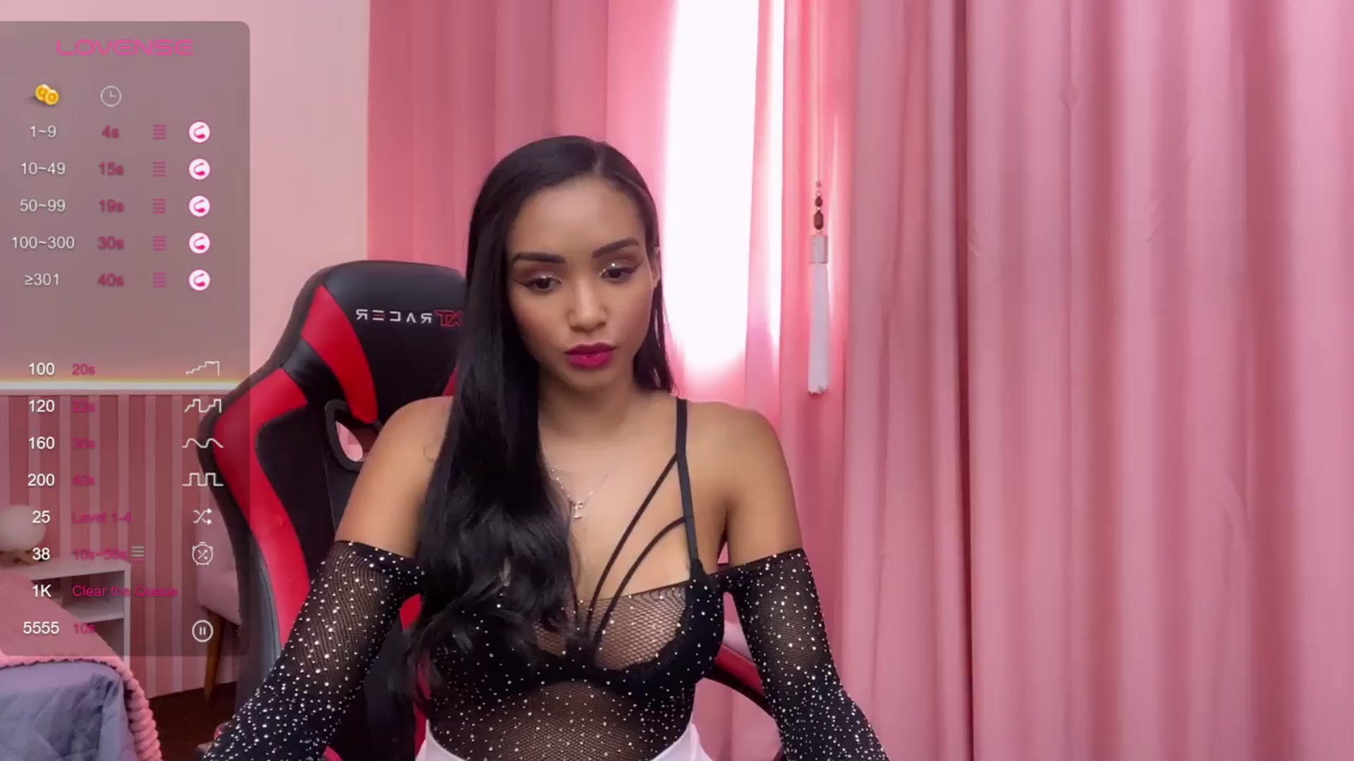 Gallery image thumbnail from Helen9g38's myfreecams stream on, 03/25/2024, 16:15 image 4 of 20