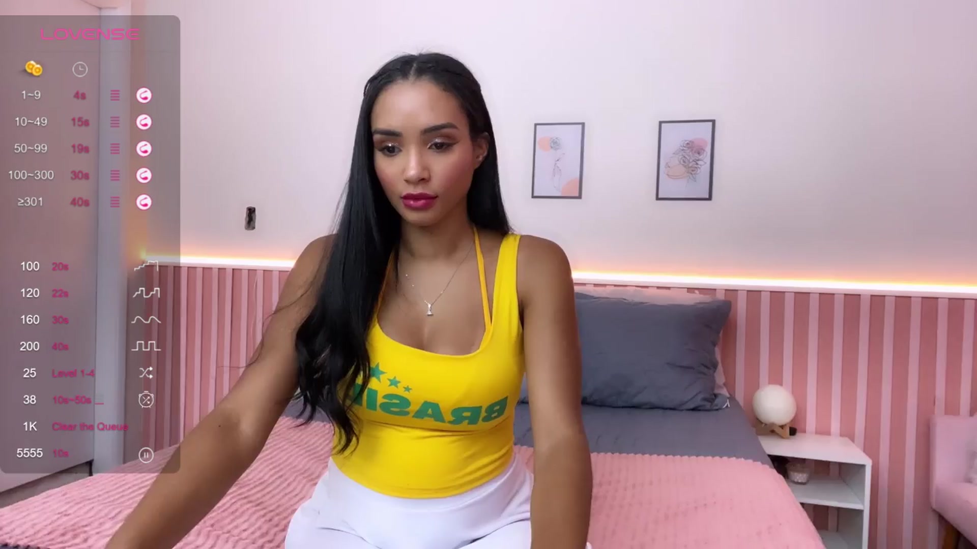 Gallery image thumbnail from Helen9g38's myfreecams stream on, 03/26/2024, 03:02 image 13 of 20