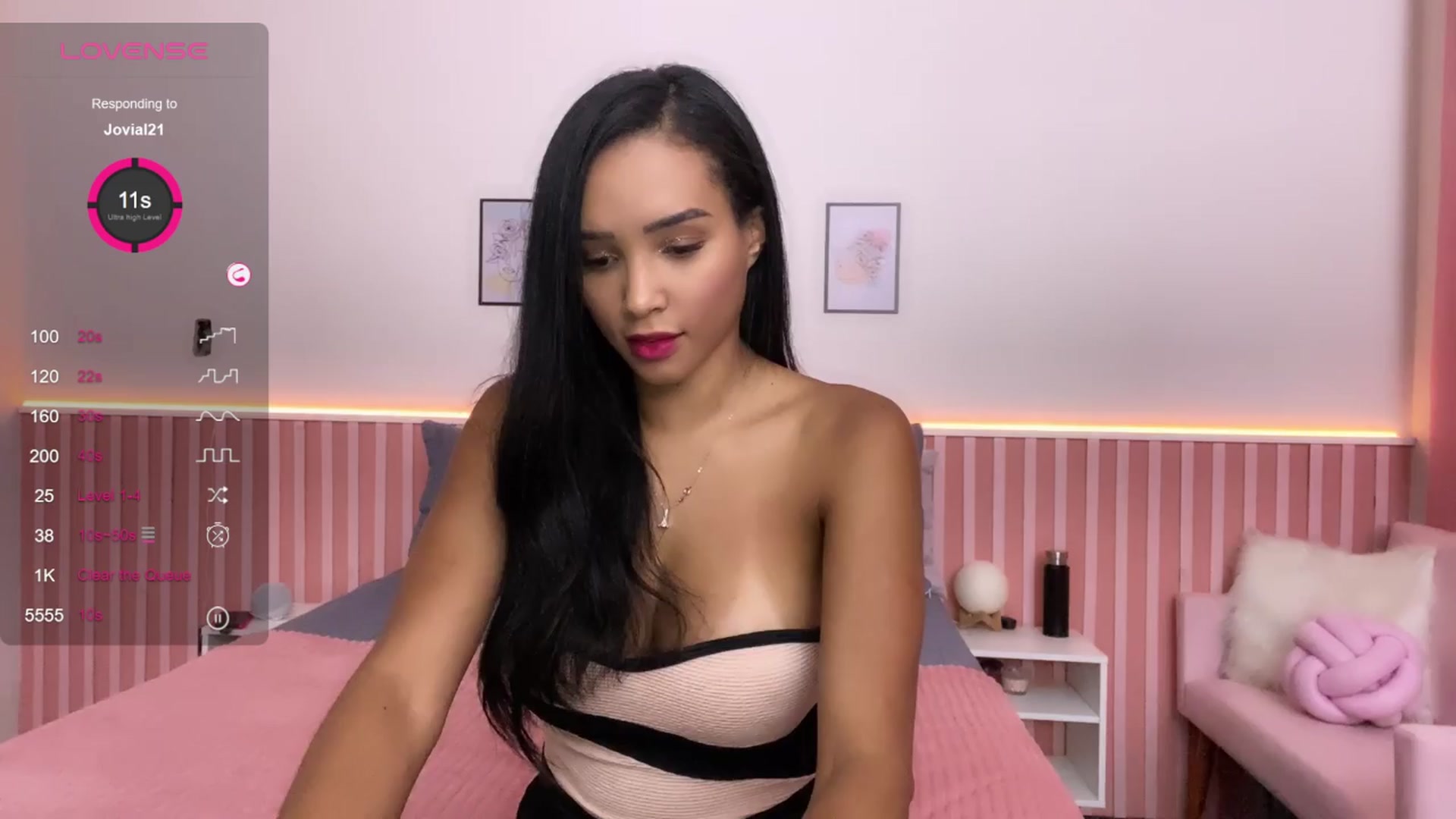 Gallery image thumbnail from Helen9g38's myfreecams stream on, 03/29/2024, 21:04 image 11 of 20