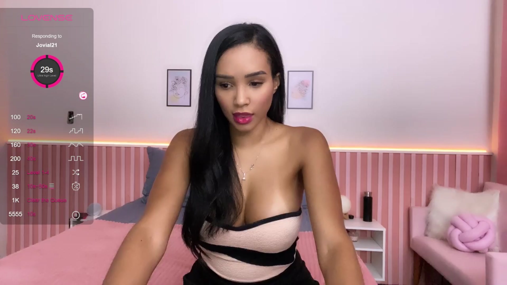 Gallery image thumbnail from Helen9g38's myfreecams stream on, 03/29/2024, 21:04 image 7 of 20