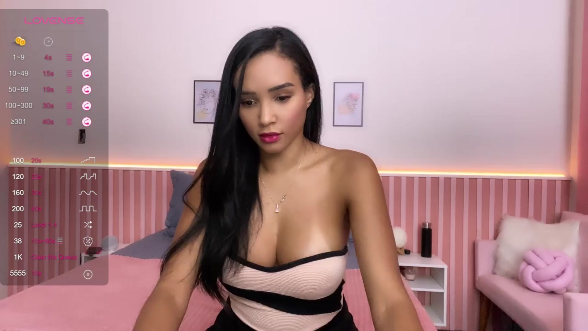 Gallery image thumbnail from Helen9g38's myfreecams stream on, 03/29/2024, 21:04 image 13 of 20