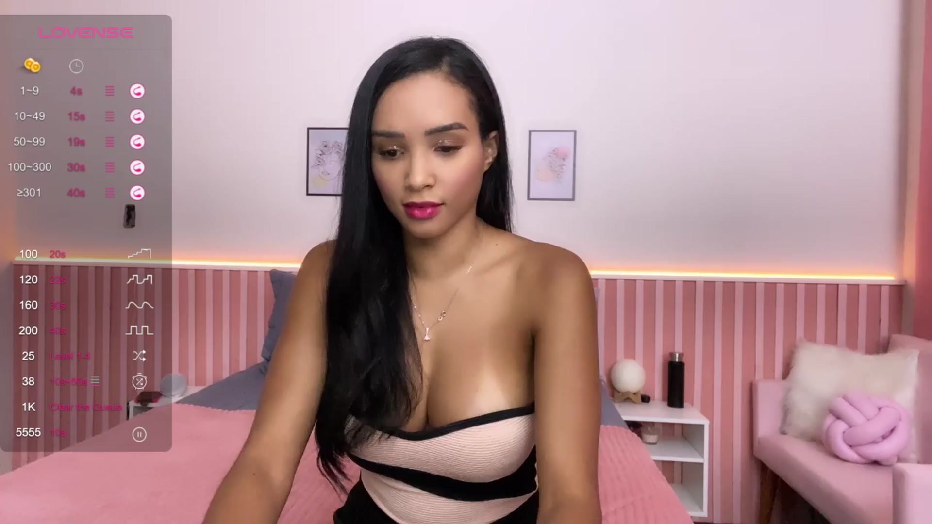 Gallery image thumbnail from Helen9g38's myfreecams stream on, 03/29/2024, 21:04 image 6 of 20