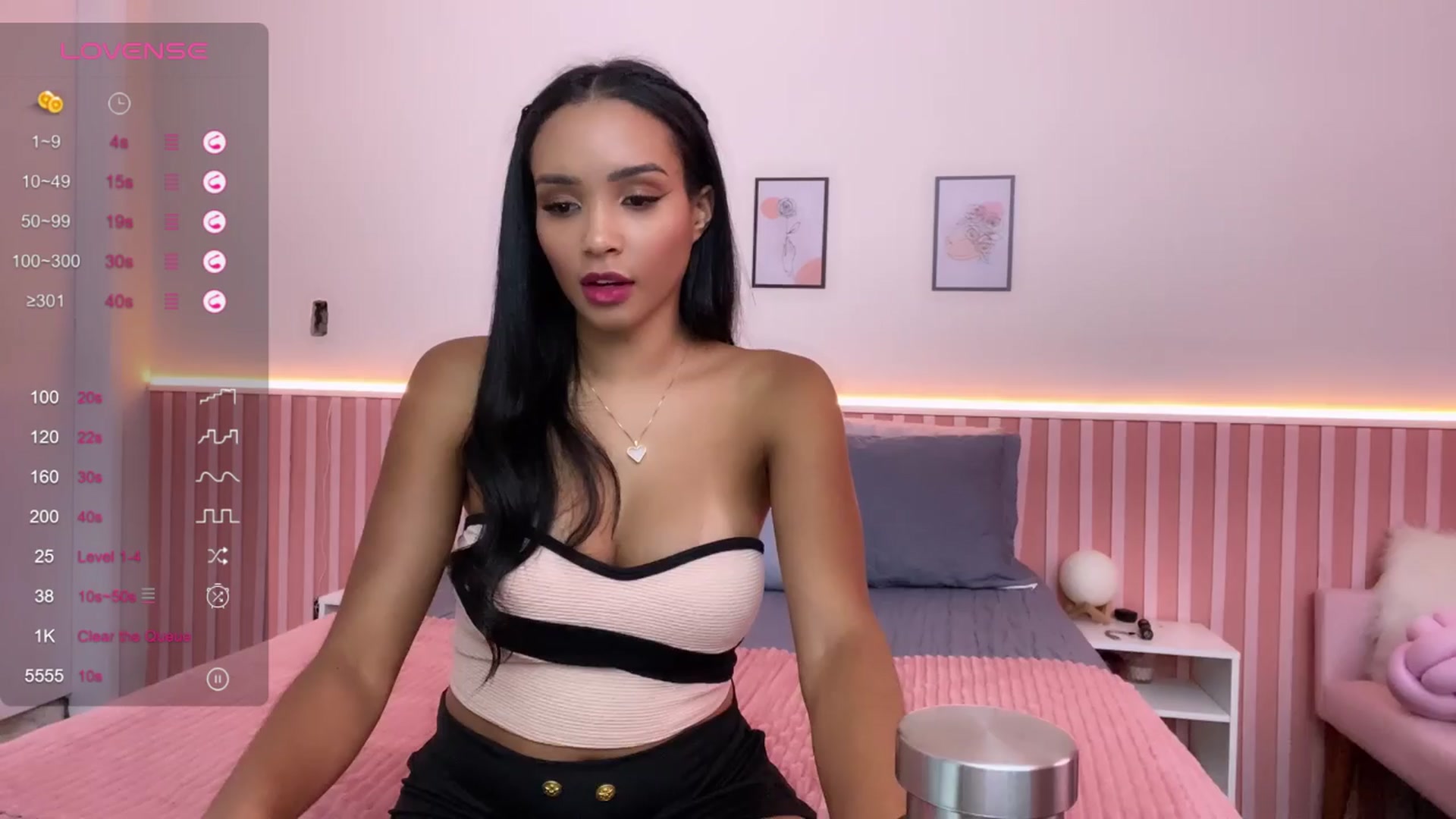 Gallery image thumbnail from Helen9g38's myfreecams stream on, 04/03/2024, 21:07 image 9 of 20