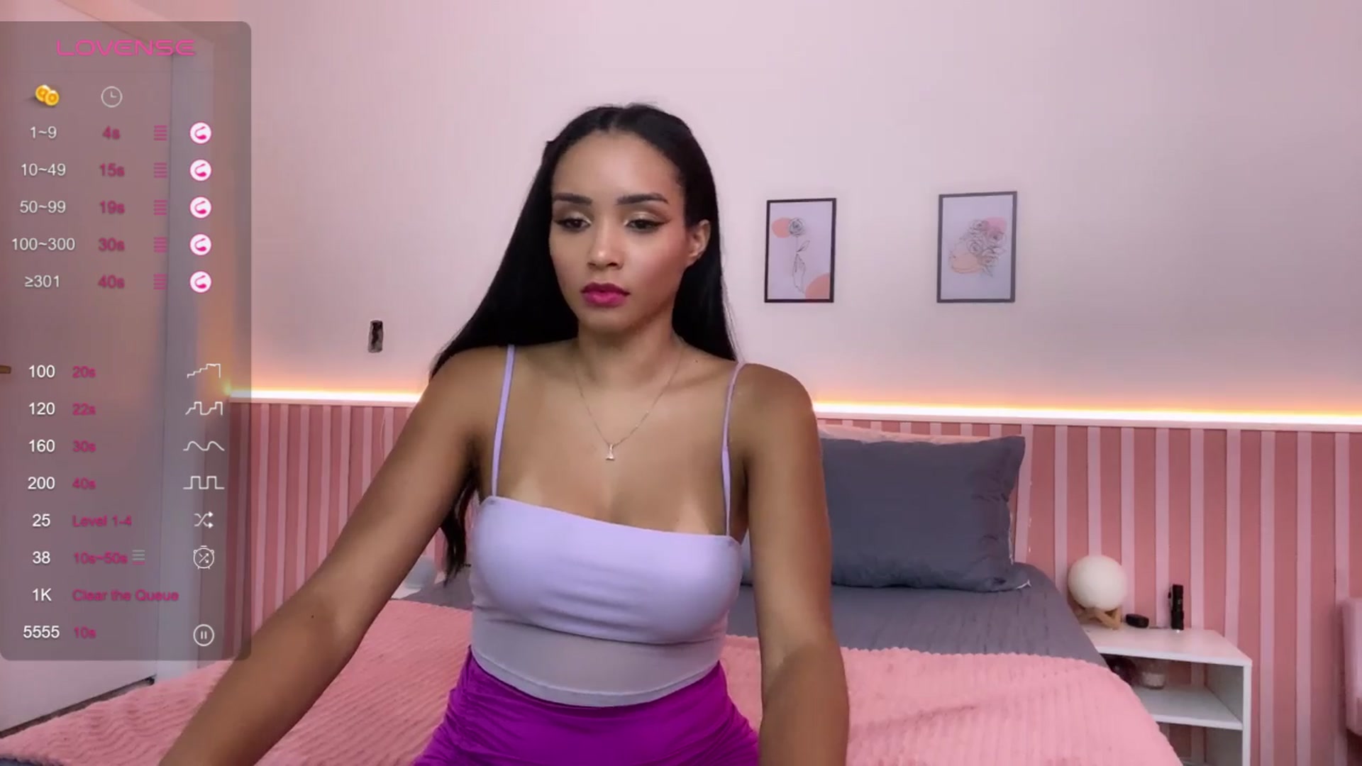 Gallery image thumbnail from Helen9g38's myfreecams stream on, 04/04/2024, 20:16 image 7 of 20
