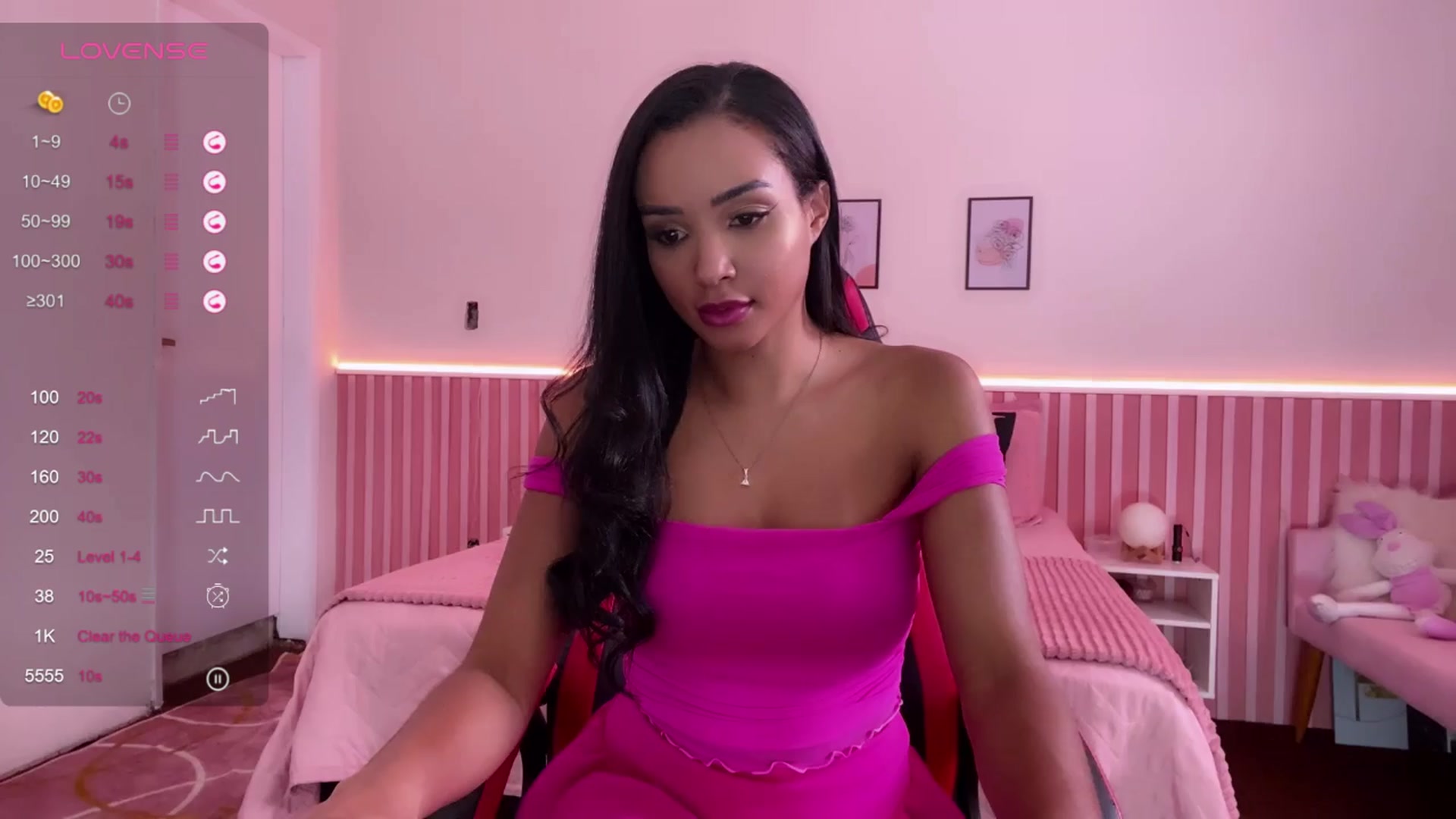 Gallery image thumbnail from Helen9g38's myfreecams stream on, 04/14/2024, 15:17 image 17 of 20