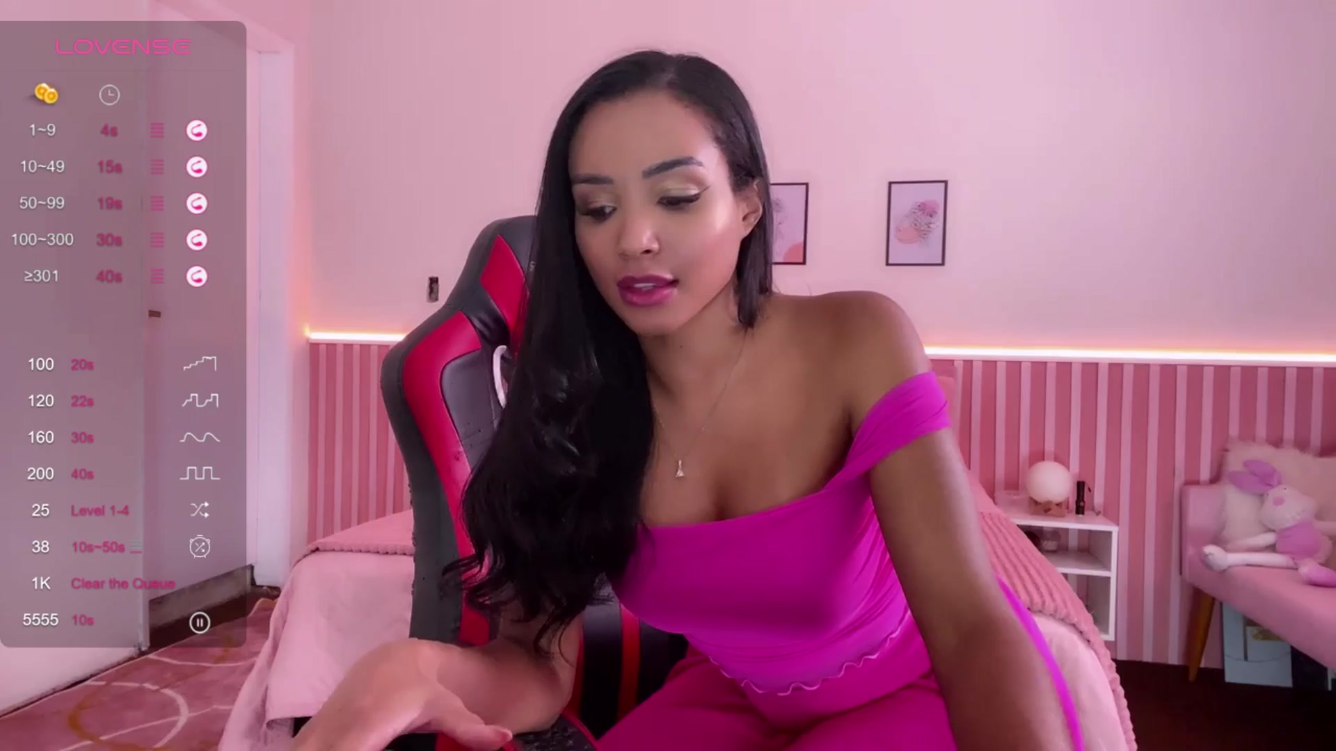 Gallery image thumbnail from Helen9g38's myfreecams stream on, 04/14/2024, 15:17 image 19 of 20