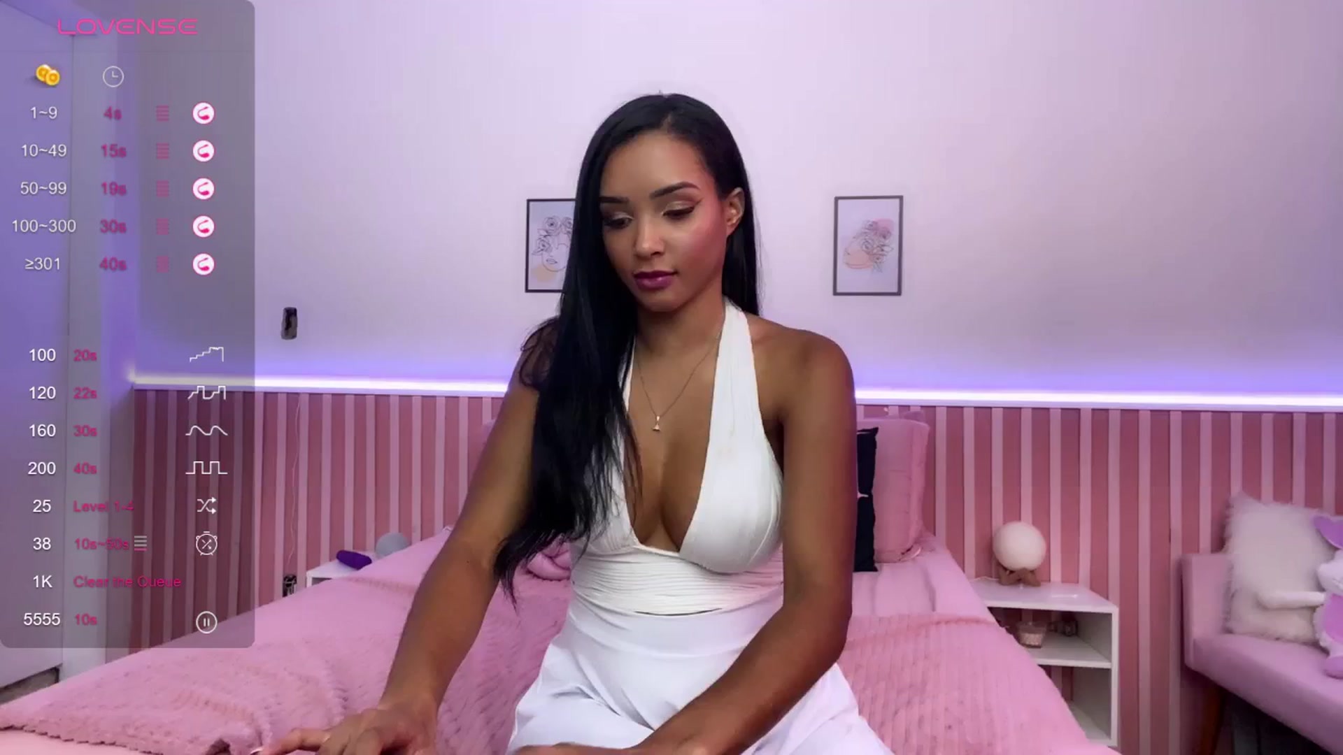 Gallery image thumbnail from Helen9g38's myfreecams stream on, 04/26/2024, 16:14 image 13 of 20