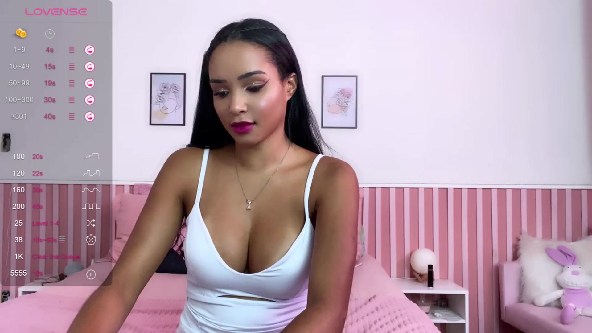Gallery image thumbnail from Helen9g38's myfreecams stream on, 05/03/2024, 15:17 image 10 of 20