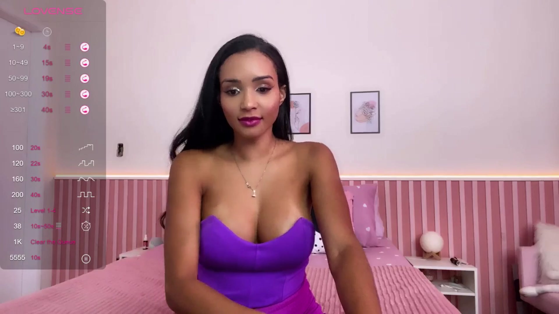 Gallery image thumbnail from Helen9g38's myfreecams stream on, 05/13/2024, 16:38 image 11 of 20