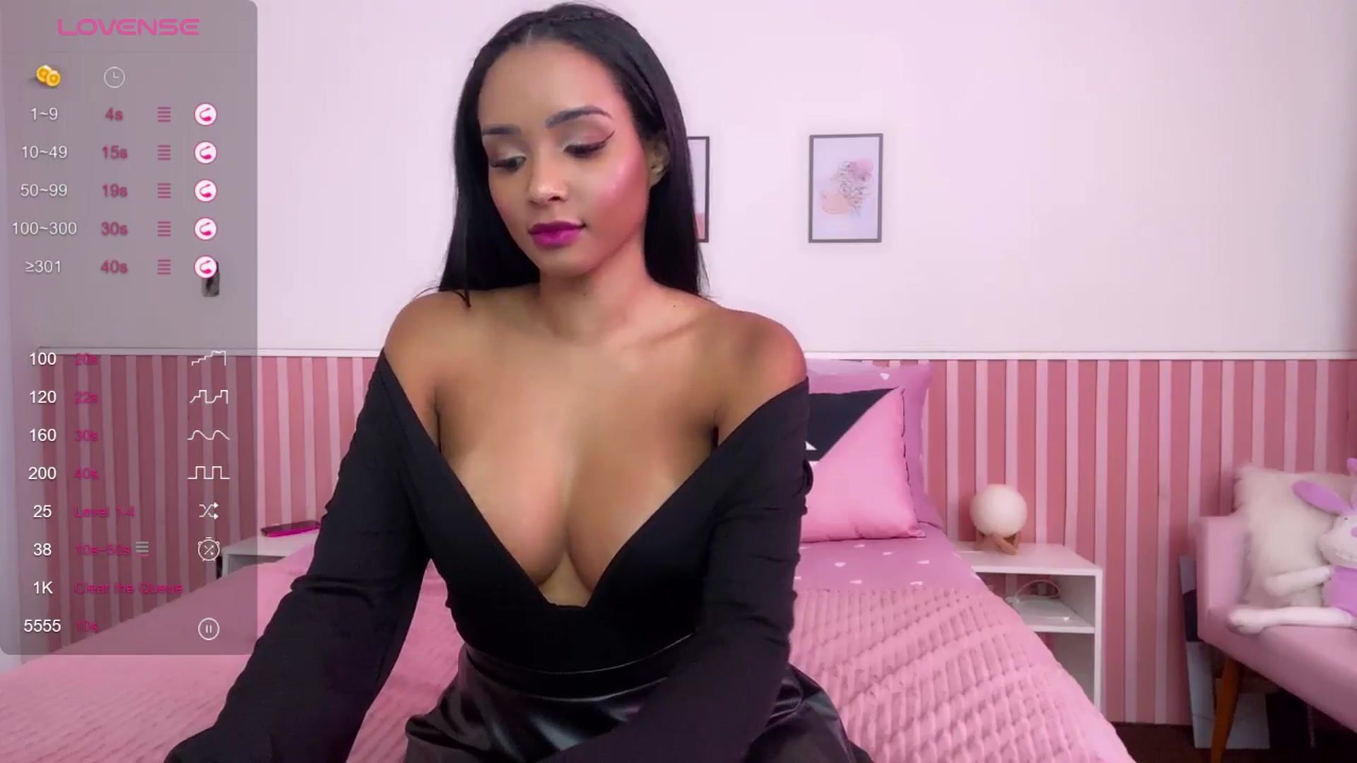 Gallery image thumbnail from Helen9g38's myfreecams stream on, 05/16/2024, 15:29 image 6 of 20