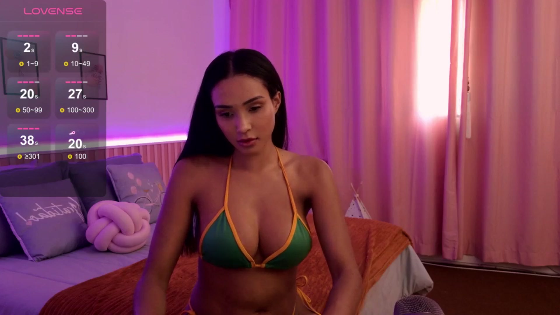 Gallery image thumbnail from Helen9g38's myfreecams stream on, 08/20/2024, 19:35 image 17 of 20