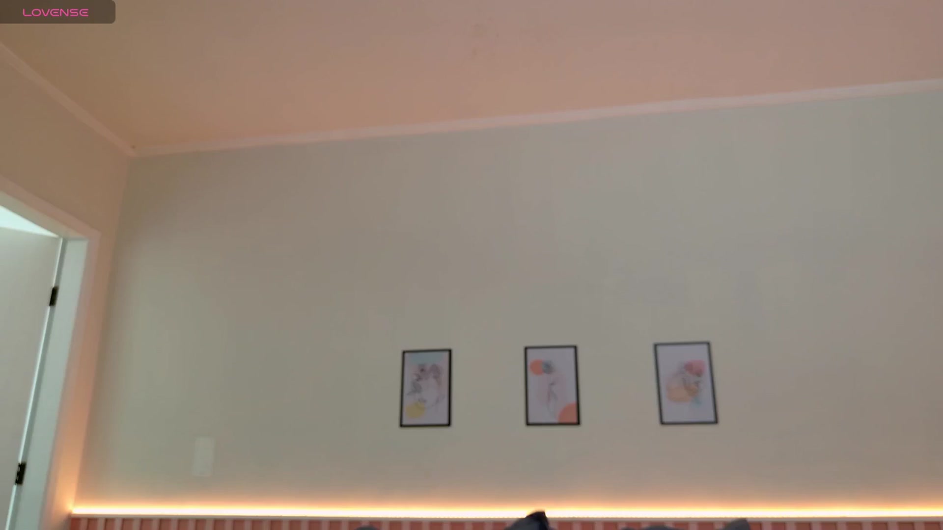 Gallery image thumbnail from Helen9g38's myfreecams stream on, 08/23/2024, 17:55 image 9 of 20