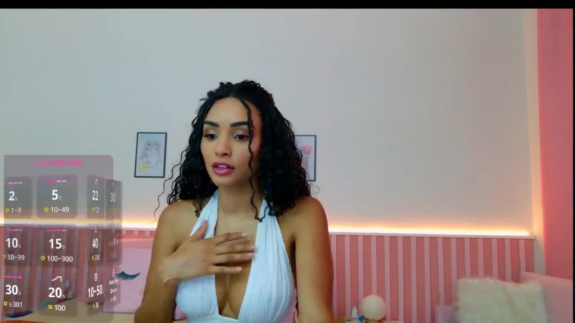 Gallery image thumbnail from Helen9g38's myfreecams stream on, 10/14/2024, 16:24 image 10 of 20