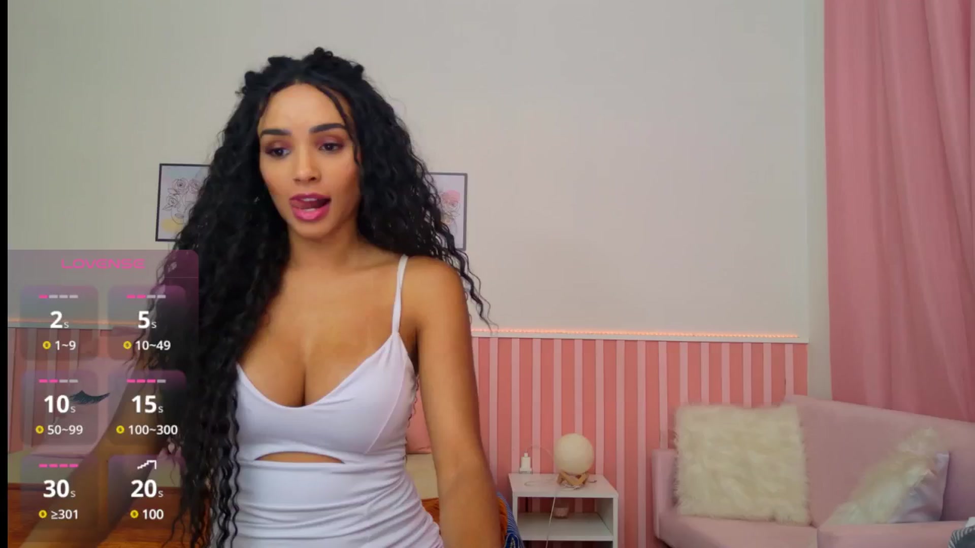Gallery image thumbnail from Helen9g38's myfreecams stream on, 10/16/2024, 16:38 image 6 of 20
