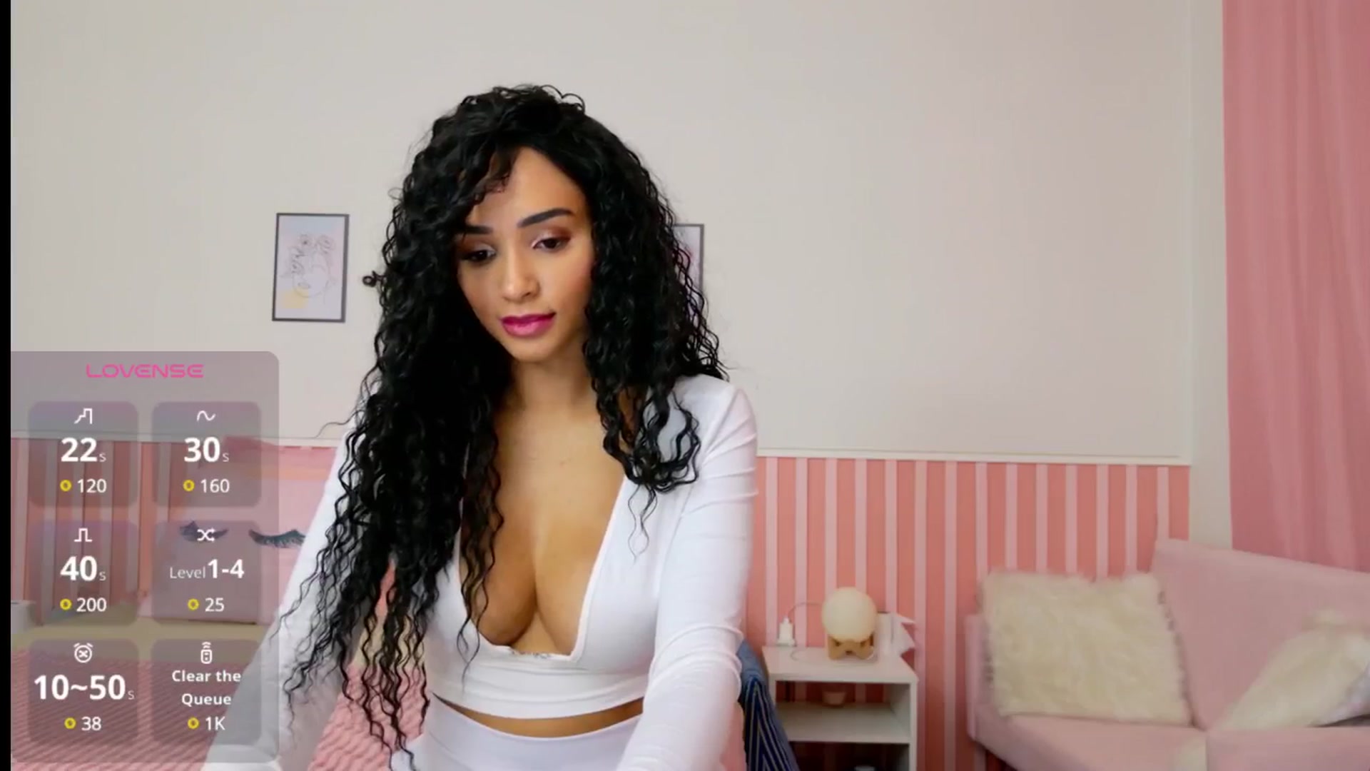 Gallery image thumbnail from Helen9g38's myfreecams stream on, 10/19/2024, 13:05 image 10 of 20