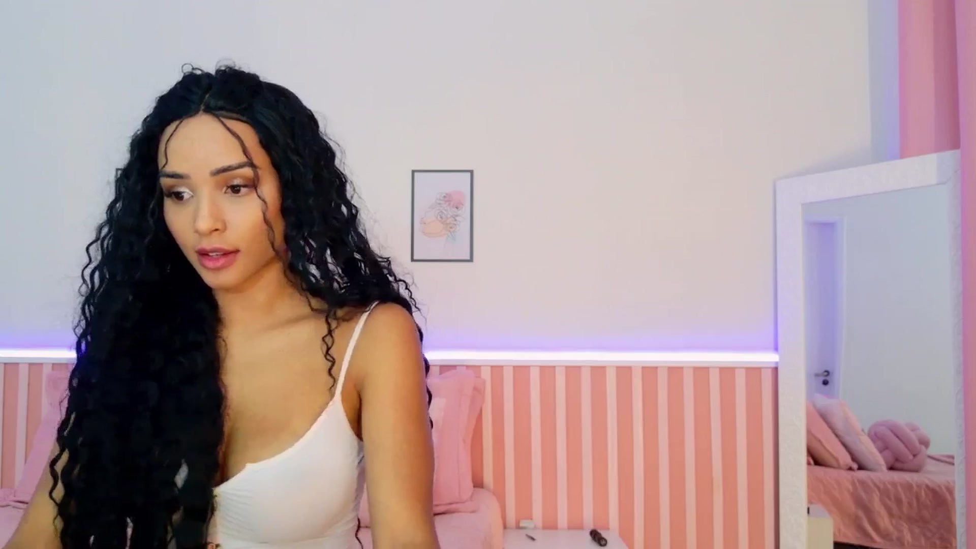 Gallery image thumbnail from Helen9g38's myfreecams stream on, 12/30/2024, 18:49 image 11 of 20