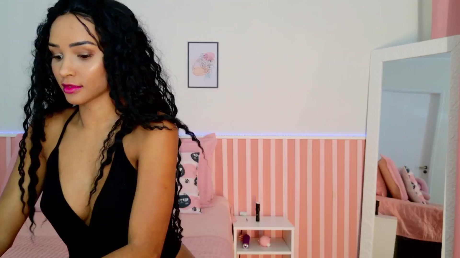 Gallery image thumbnail from Helen9g38's myfreecams stream on, 12/31/2024, 15:24 image 10 of 20
